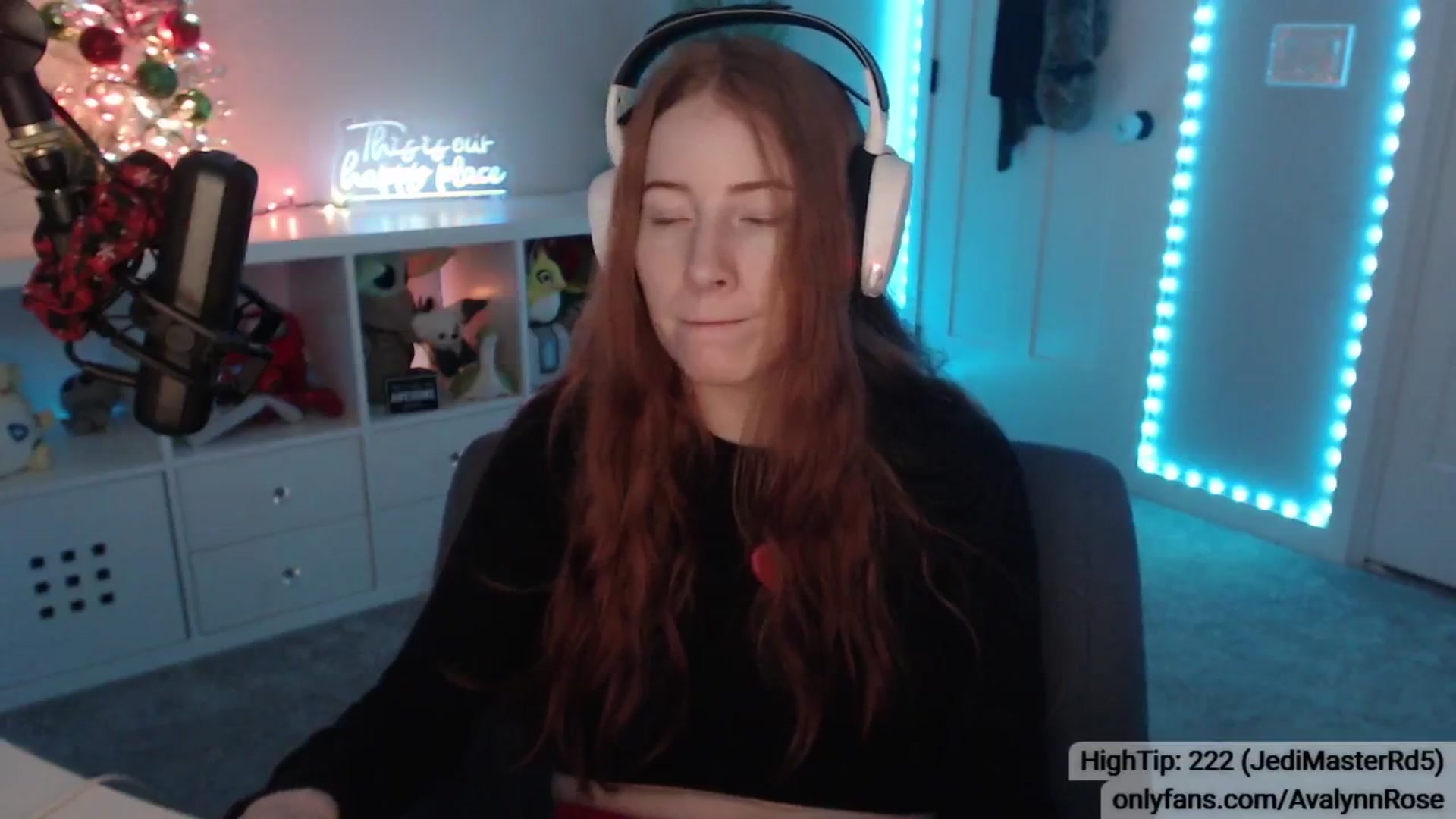 Gallery image thumbnail from AvalynnRose's myfreecams stream on, 01/01/2025, 06:09 image 5 of 20