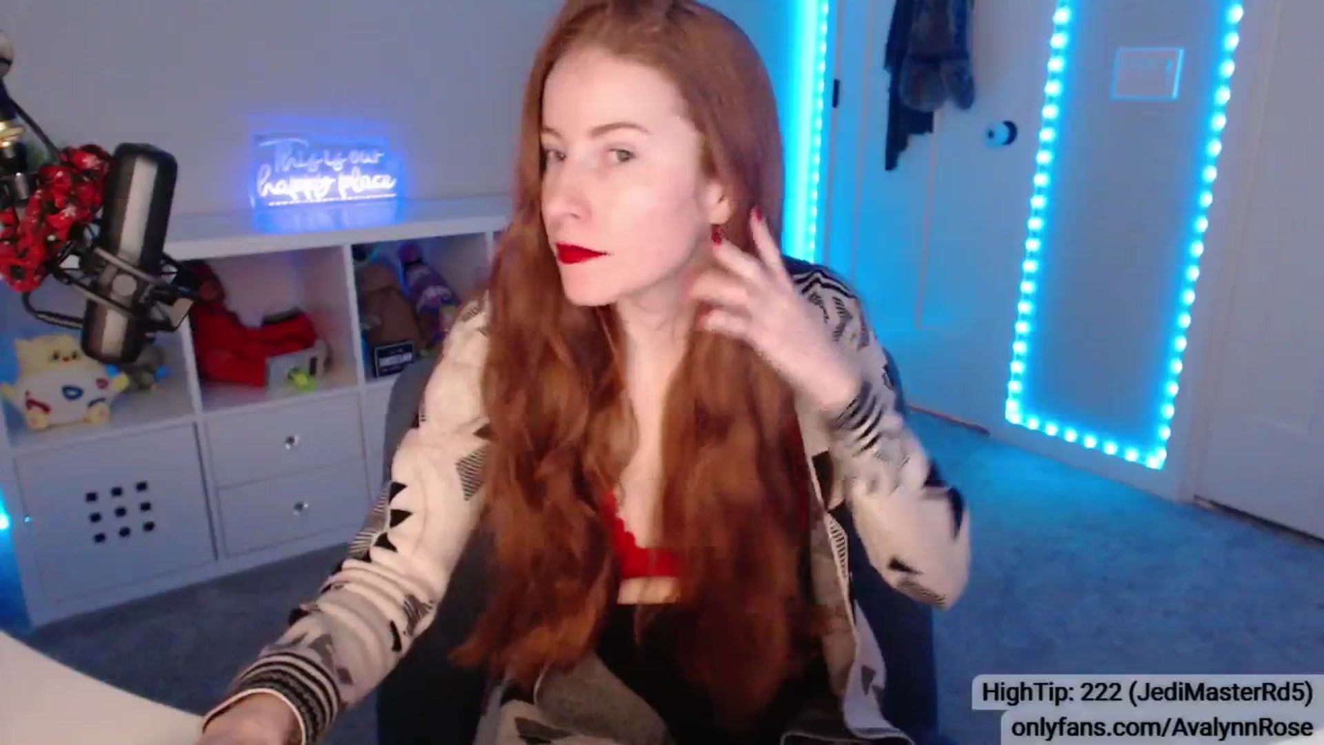 Gallery image thumbnail from AvalynnRose's myfreecams stream on, 01/12/2025, 23:34 image 19 of 20