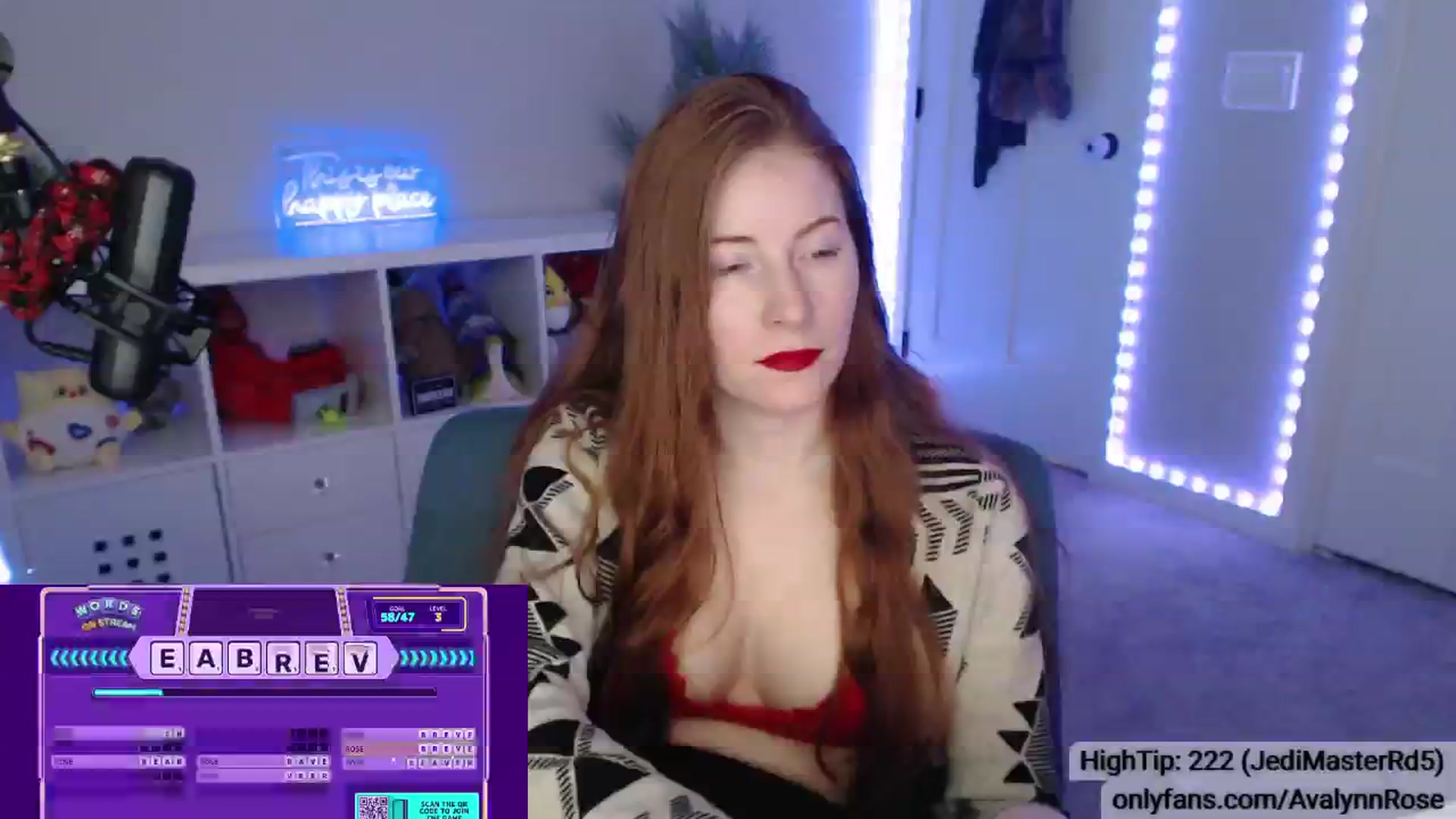 Gallery image thumbnail from AvalynnRose's myfreecams stream on, 01/12/2025, 23:34 image 14 of 20