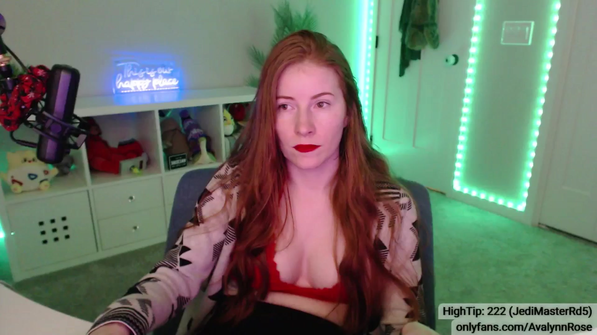 Gallery image thumbnail from AvalynnRose's myfreecams stream on, 01/12/2025, 23:34 image 9 of 20