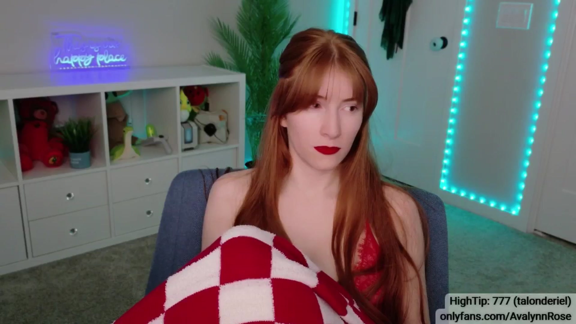 Gallery image thumbnail from AvalynnRose's myfreecams stream on, 01/25/2025, 06:03 image 8 of 20