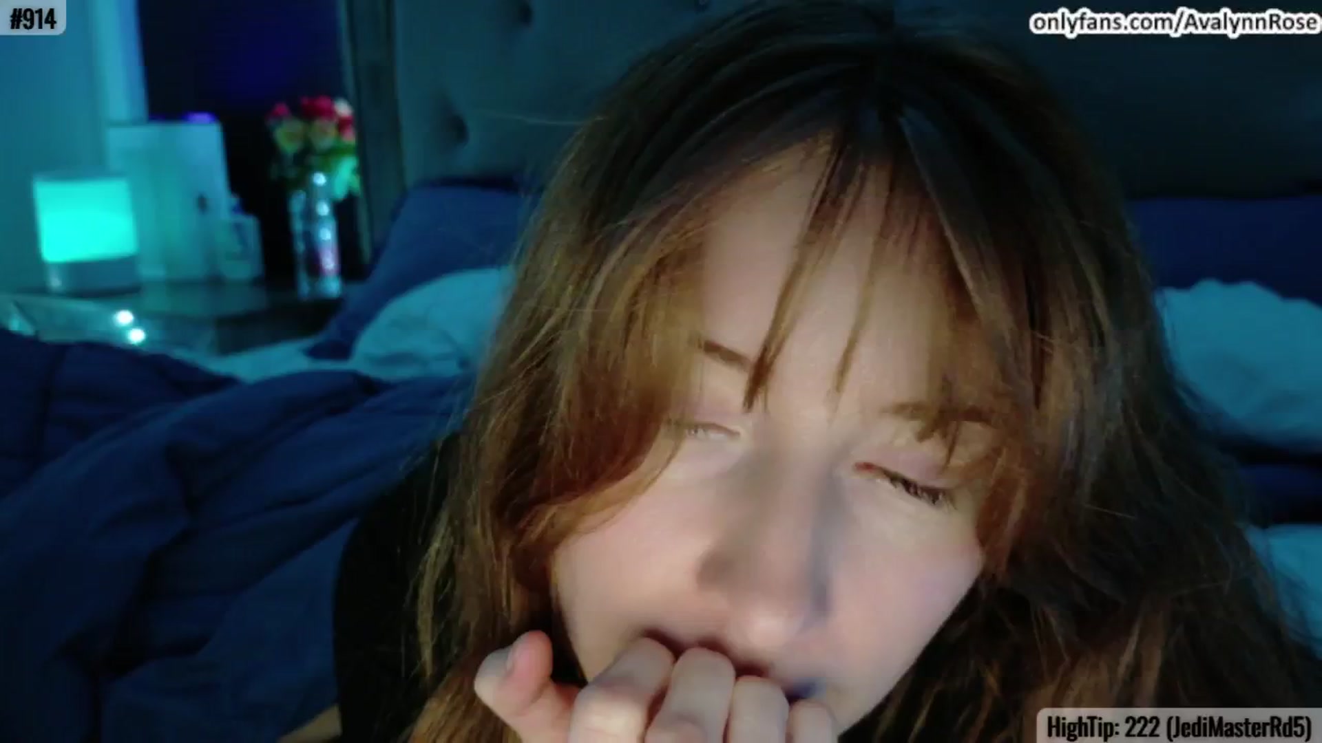 Gallery image thumbnail from AvalynnRose's myfreecams stream on, 02/10/2025, 04:37 image 14 of 20