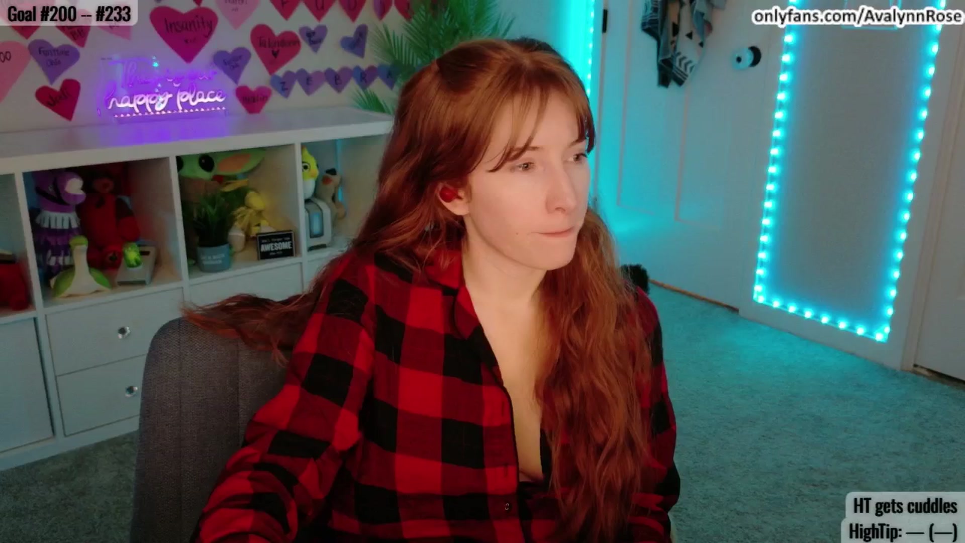 Gallery image thumbnail from AvalynnRose's myfreecams stream on, 02/20/2025, 03:14 image 19 of 20