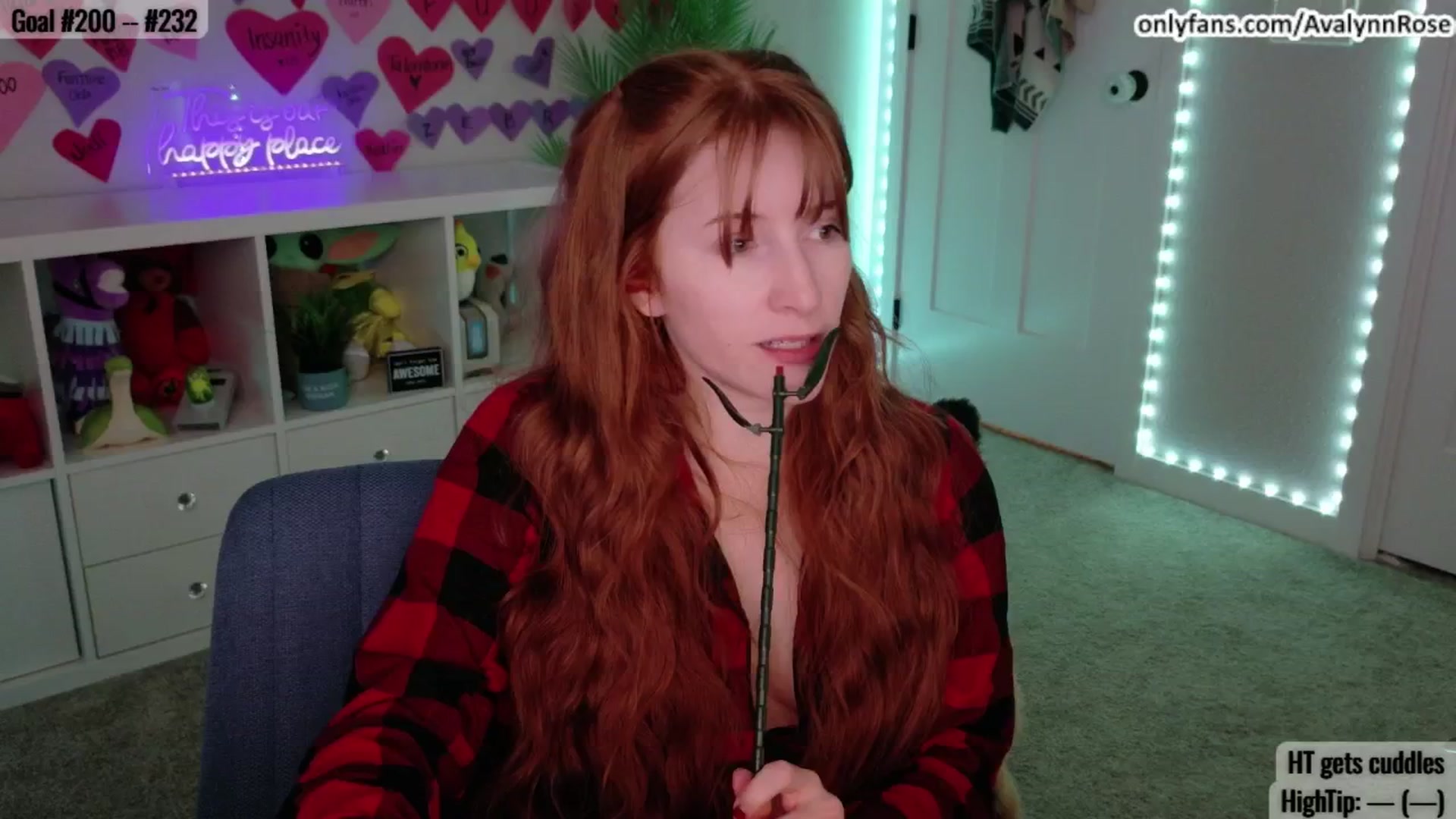 Gallery image thumbnail from AvalynnRose's myfreecams stream on, 02/20/2025, 03:14 image 7 of 20