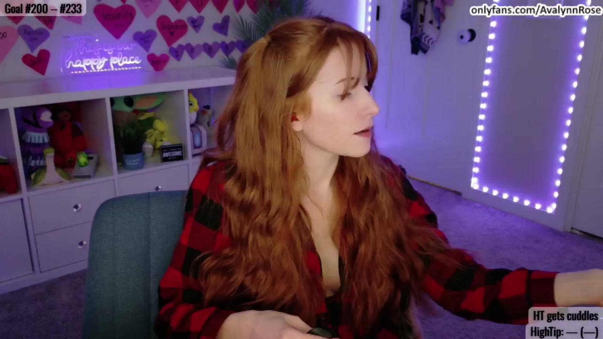 Gallery image thumbnail from AvalynnRose's myfreecams stream on, 02/20/2025, 03:14 image 13 of 20