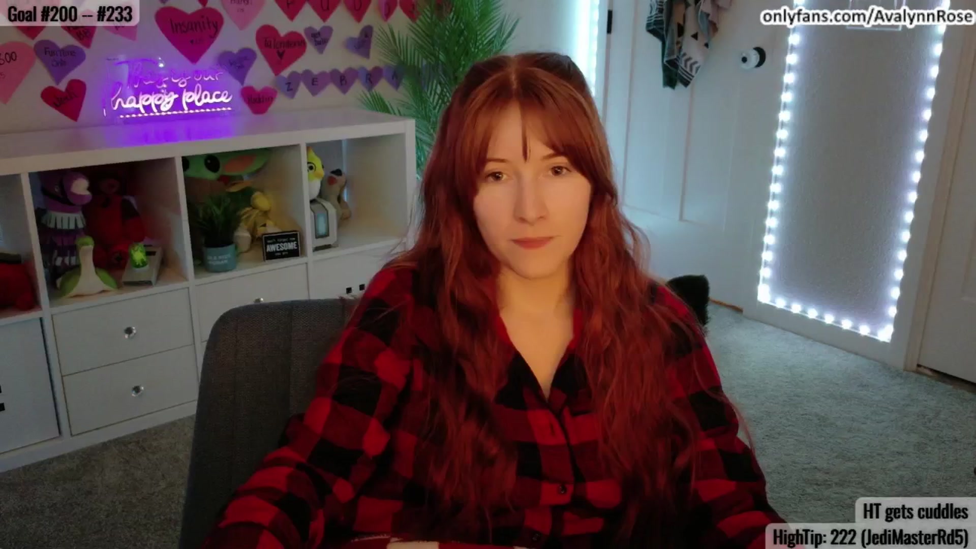 Gallery image thumbnail from AvalynnRose's myfreecams stream on, 02/20/2025, 04:44 image 16 of 20