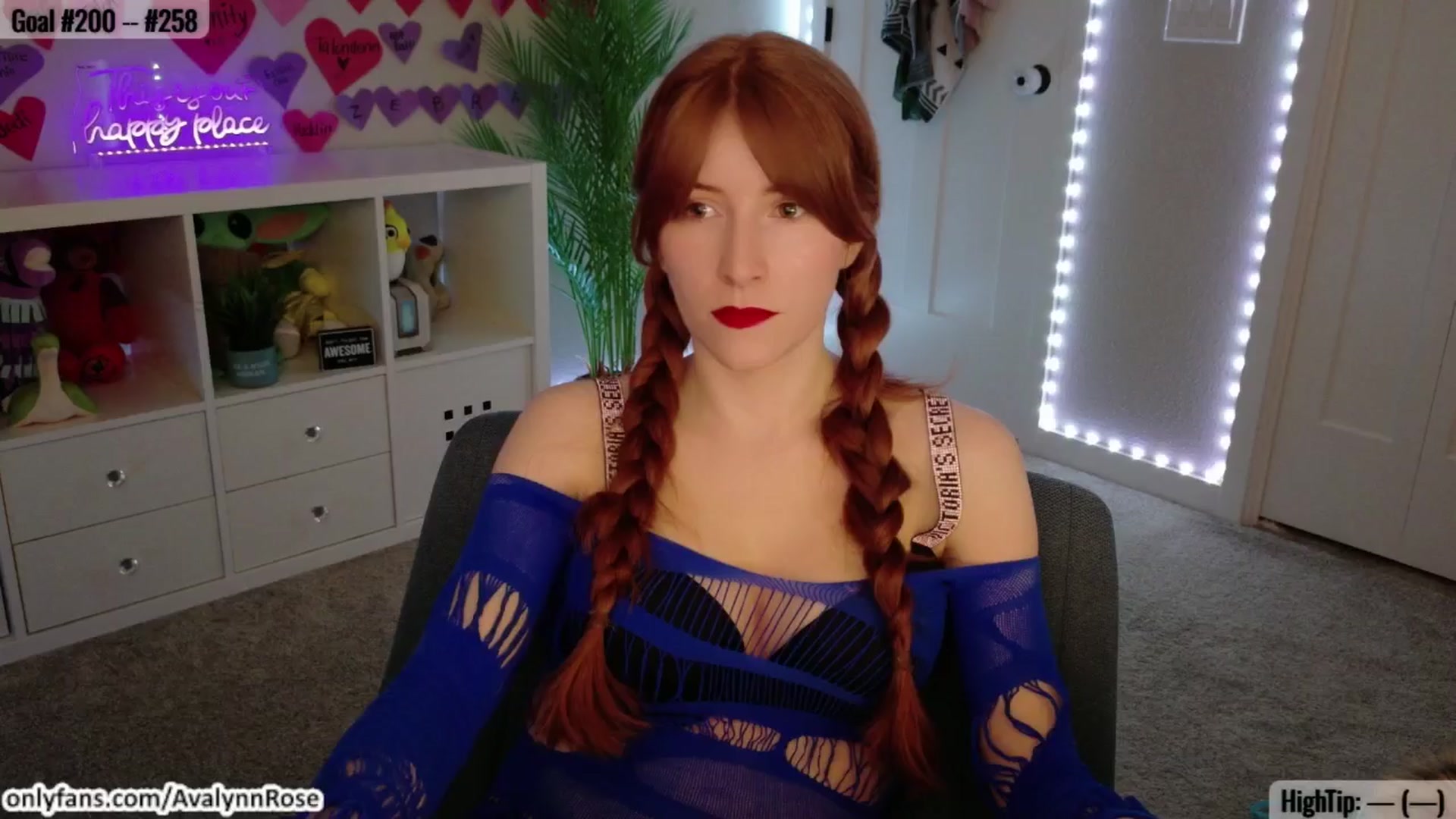 Gallery image thumbnail from AvalynnRose's myfreecams stream on, 02/22/2025, 05:45 image 1 of 20