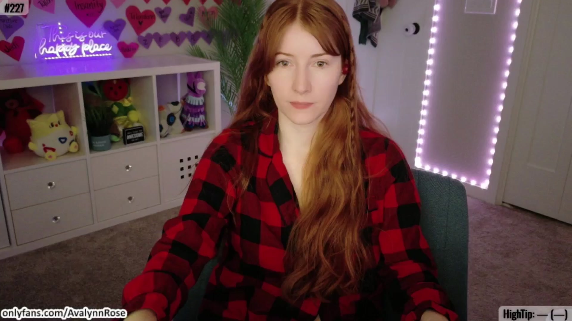 Gallery image thumbnail from AvalynnRose's myfreecams stream on, 02/27/2025, 04:14 image 1 of 20