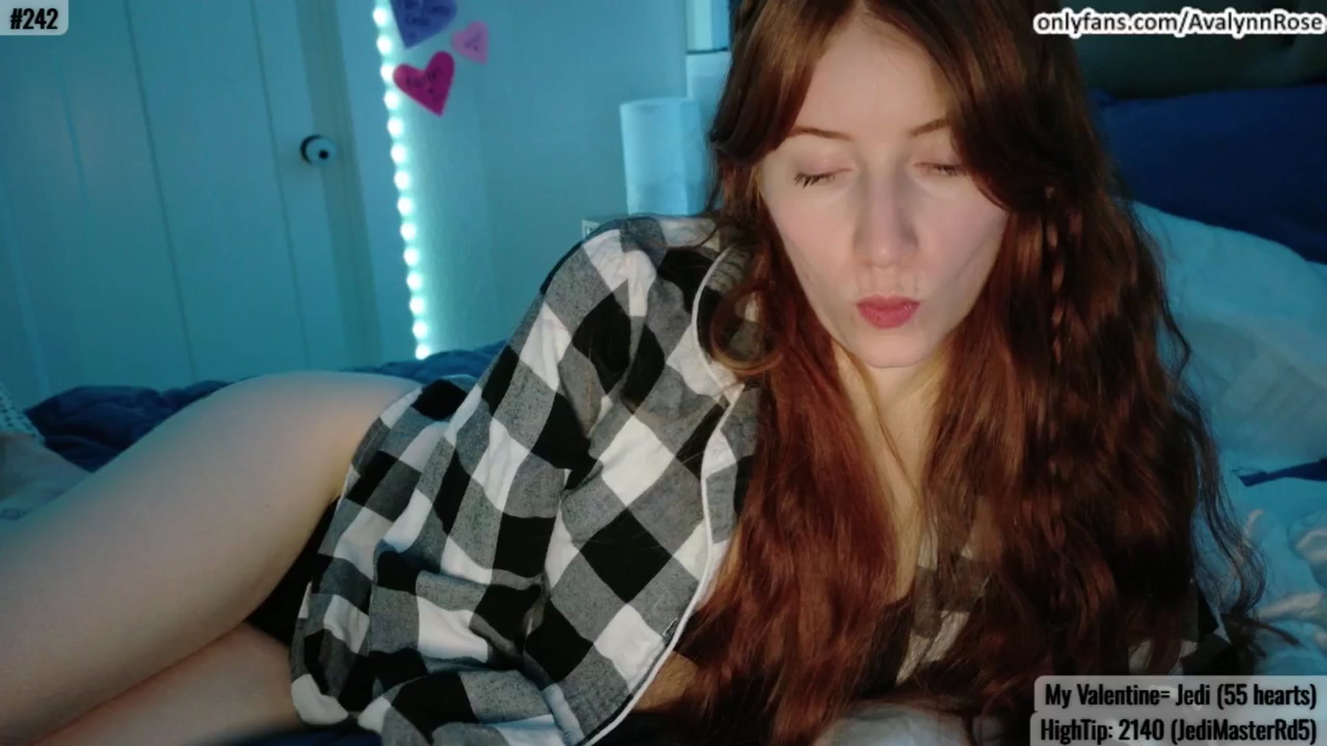 Gallery image thumbnail from AvalynnRose's myfreecams stream on, 03/01/2025, 05:27 image 5 of 20