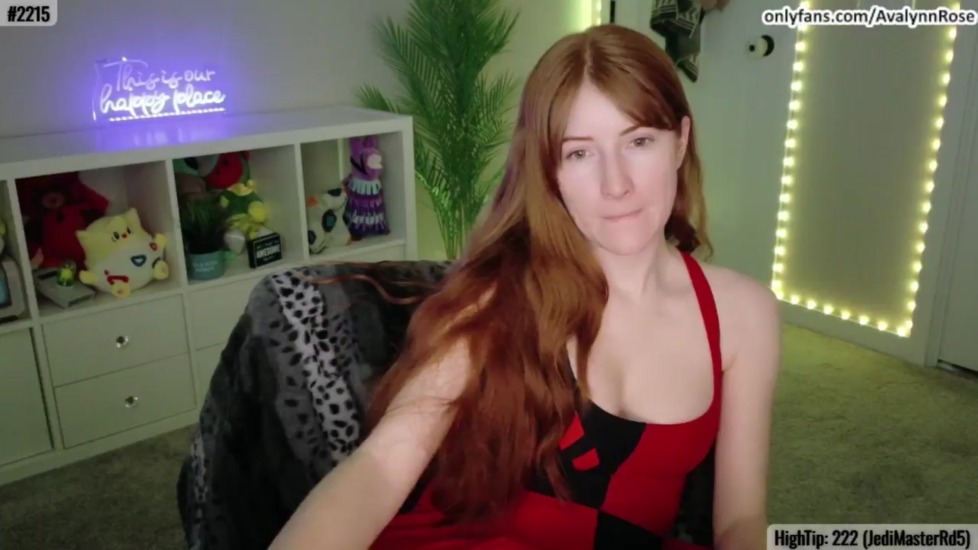 Gallery image thumbnail from AvalynnRose's myfreecams stream on, 03/03/2025, 04:08 image 18 of 20