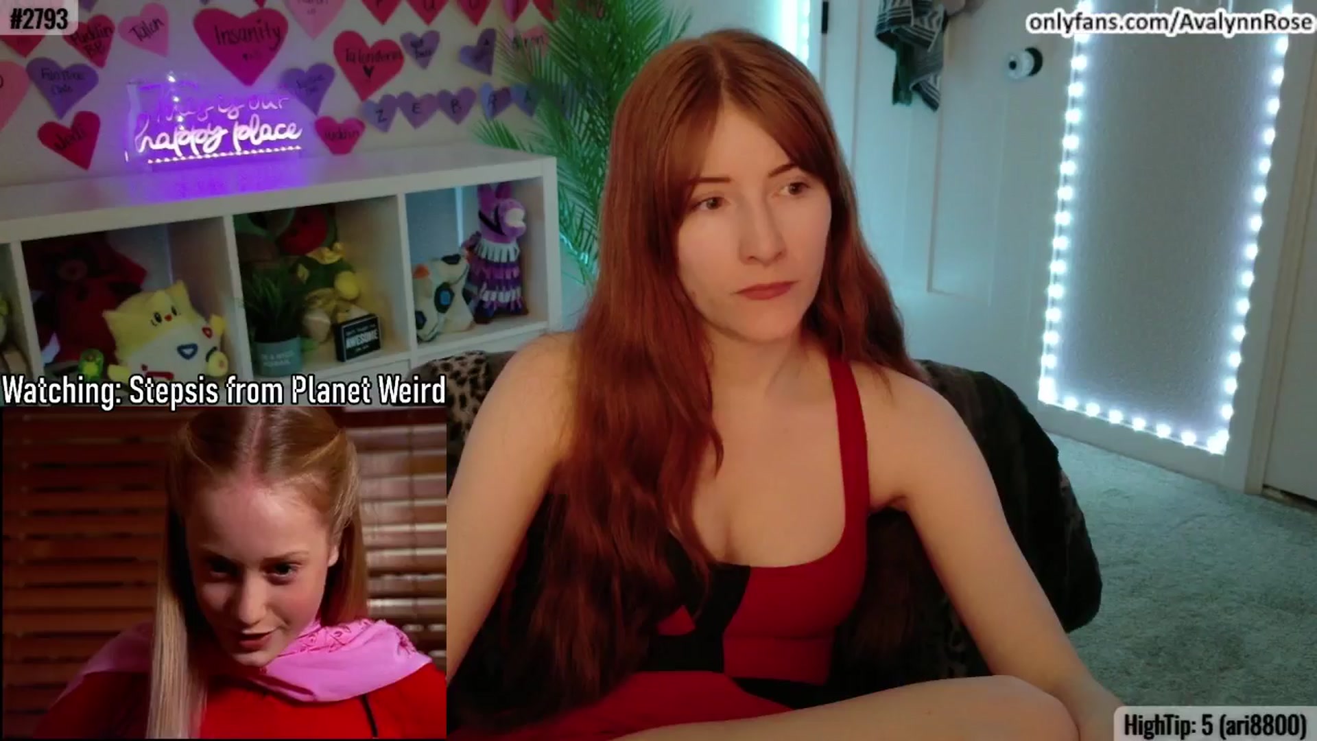 Gallery image thumbnail from AvalynnRose's myfreecams stream on, 03/03/2025, 04:08 image 7 of 20