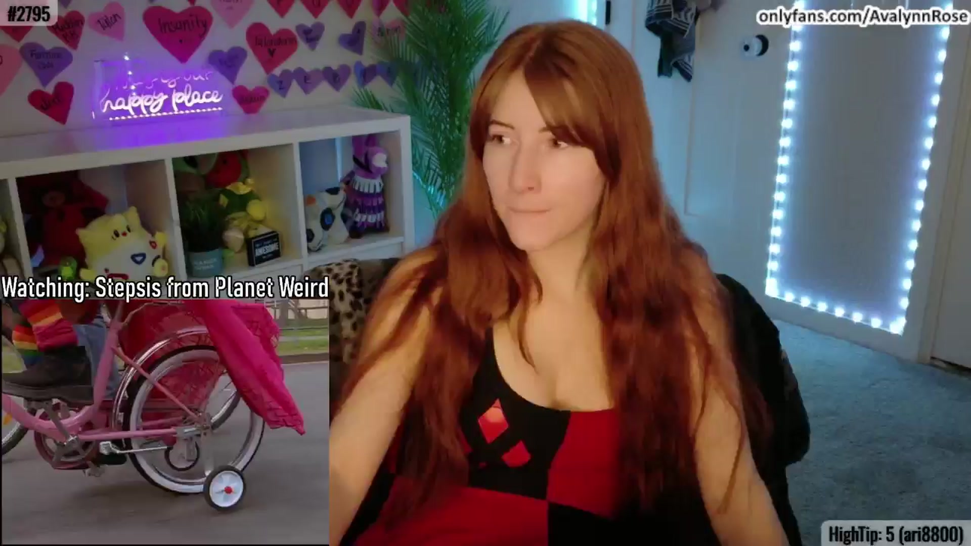 Gallery image thumbnail from AvalynnRose's myfreecams stream on, 03/03/2025, 04:08 image 8 of 20
