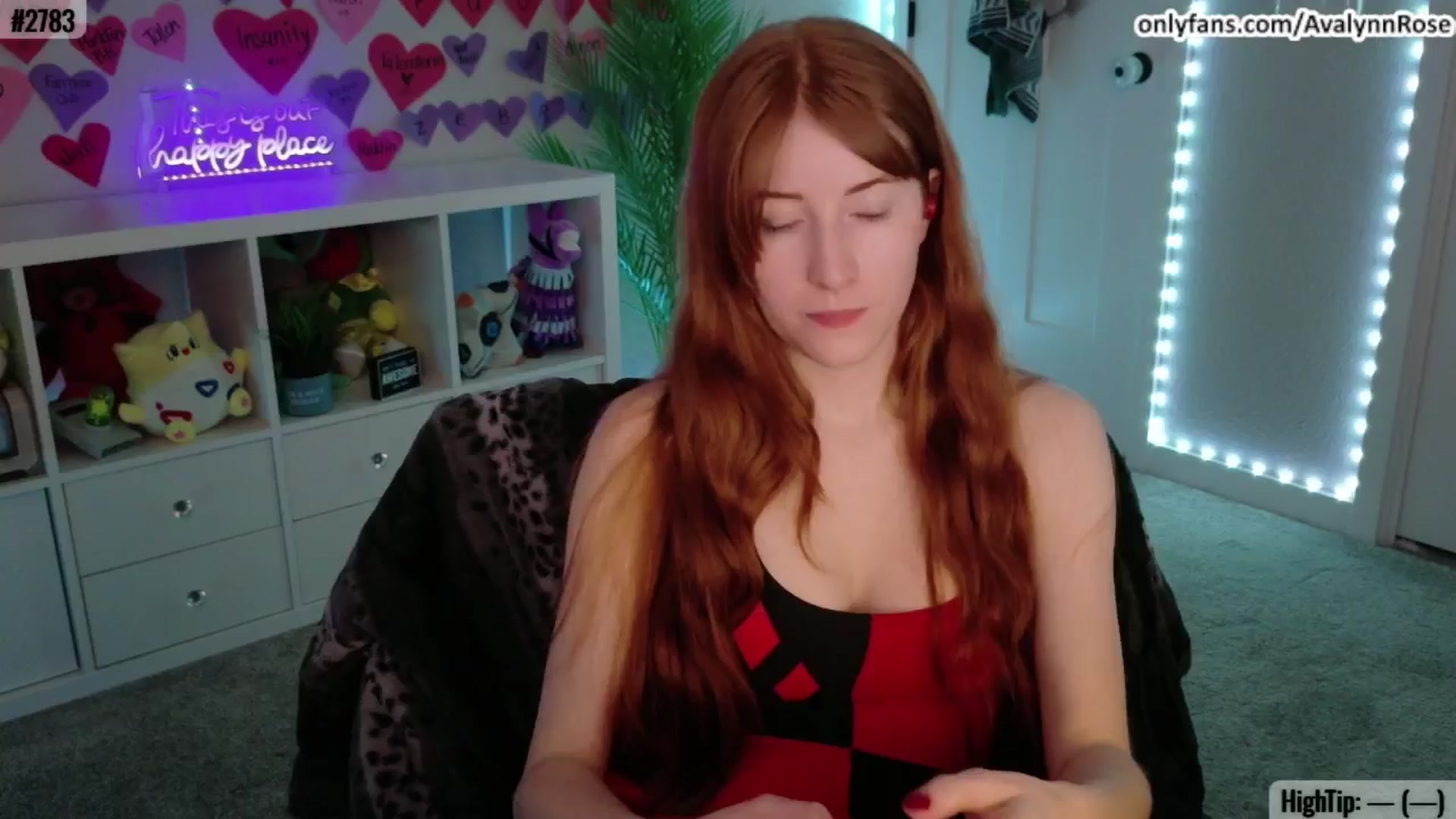 Gallery image thumbnail from AvalynnRose's myfreecams stream on, 03/03/2025, 04:08 image 1 of 20