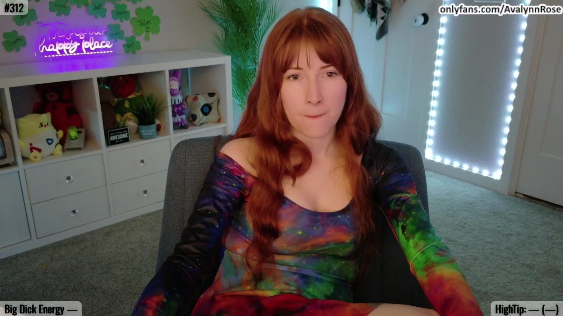 Gallery image thumbnail from AvalynnRose's myfreecams stream on, 03/17/2025, 01:37 image 11 of 20