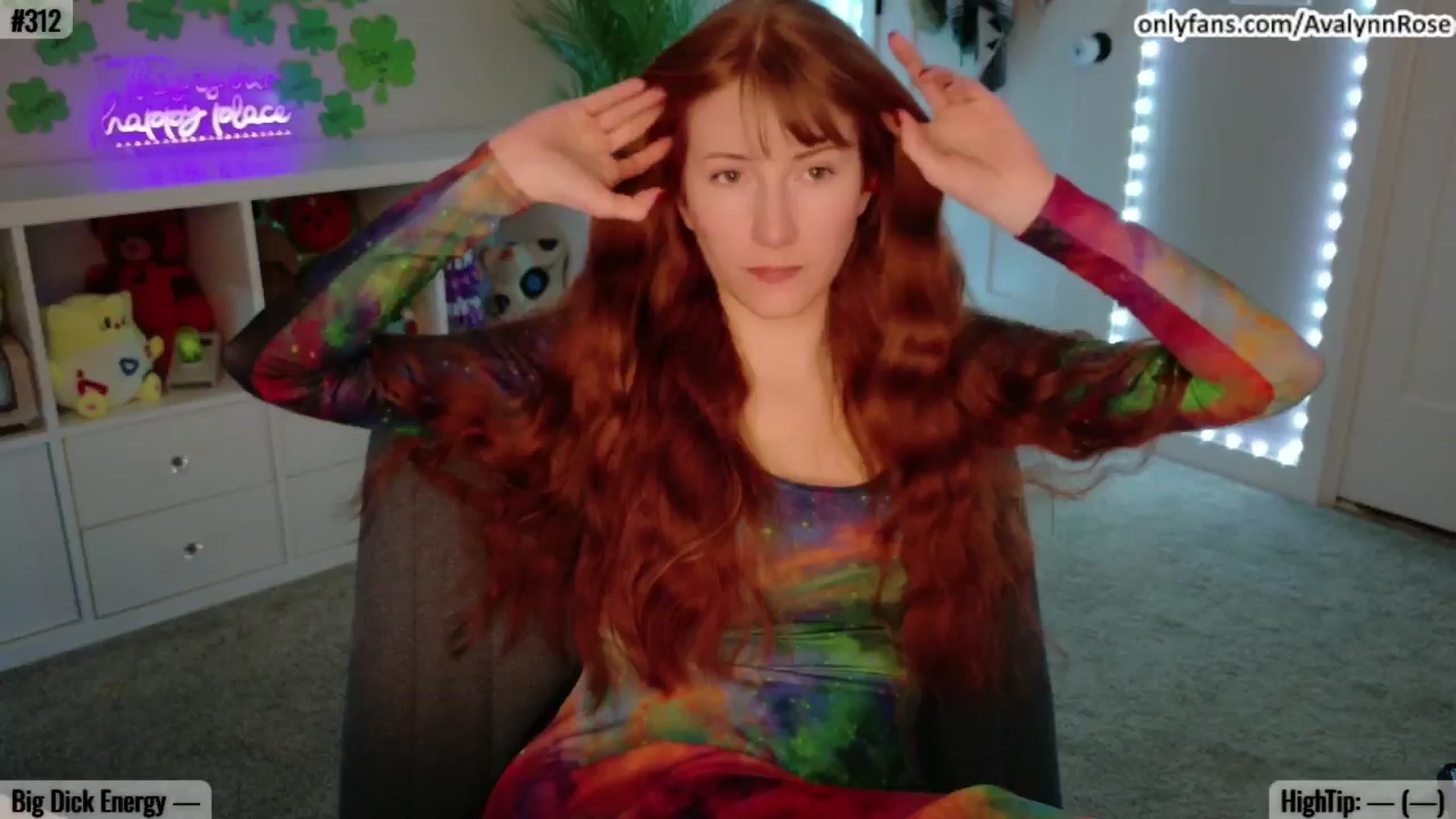 Gallery image thumbnail from AvalynnRose's myfreecams stream on, 03/17/2025, 01:37 image 2 of 20