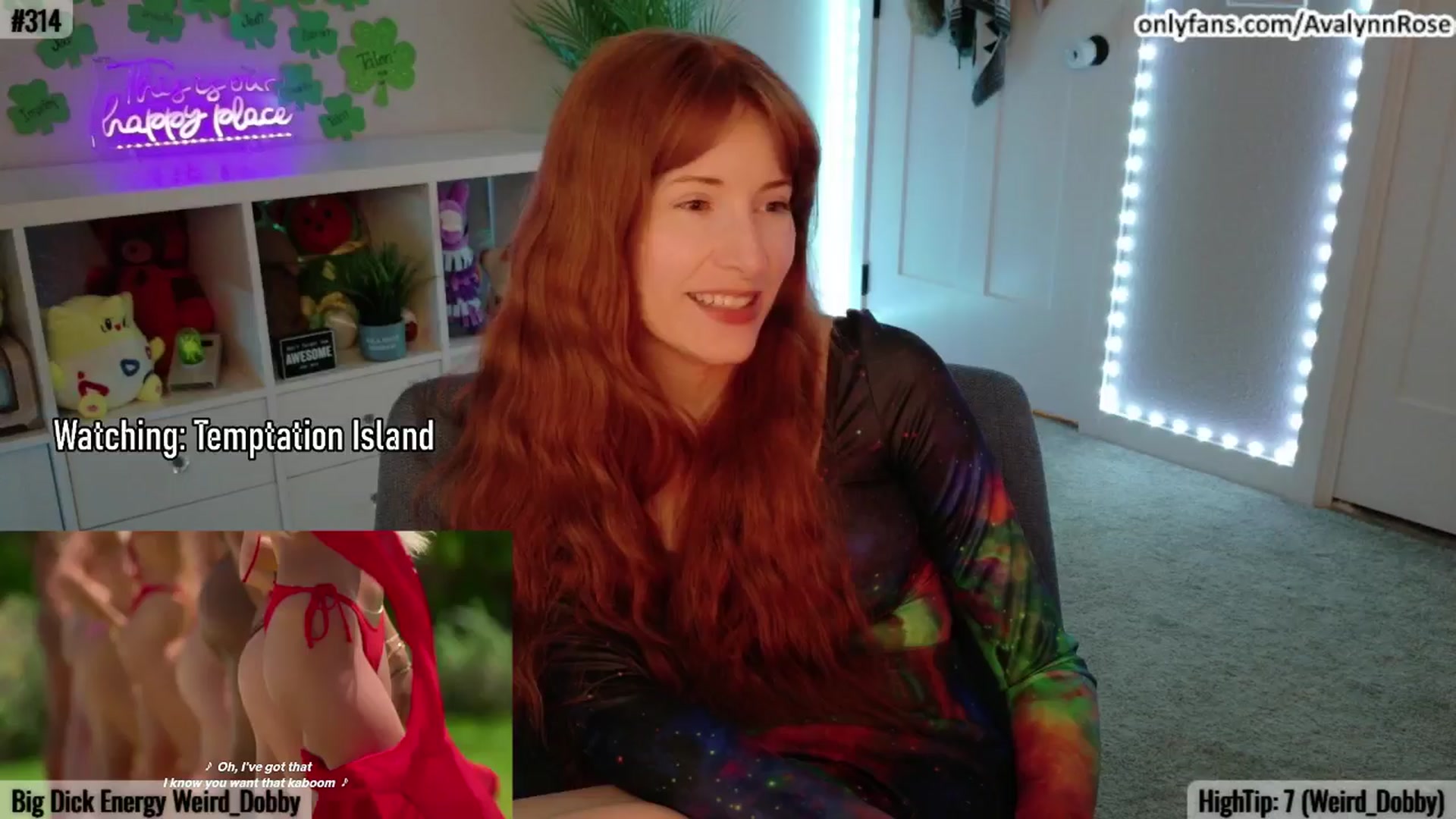 Gallery image thumbnail from AvalynnRose's myfreecams stream on, 03/17/2025, 04:05 image 2 of 20