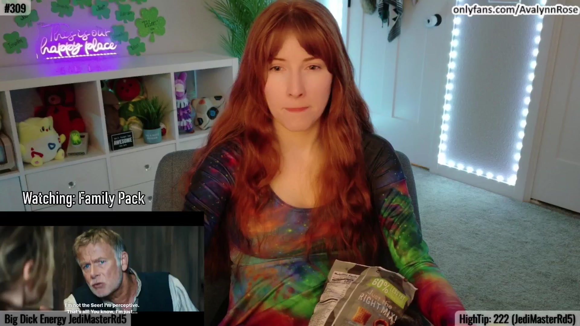 Gallery image thumbnail from AvalynnRose's myfreecams stream on, 03/17/2025, 04:05 image 18 of 20