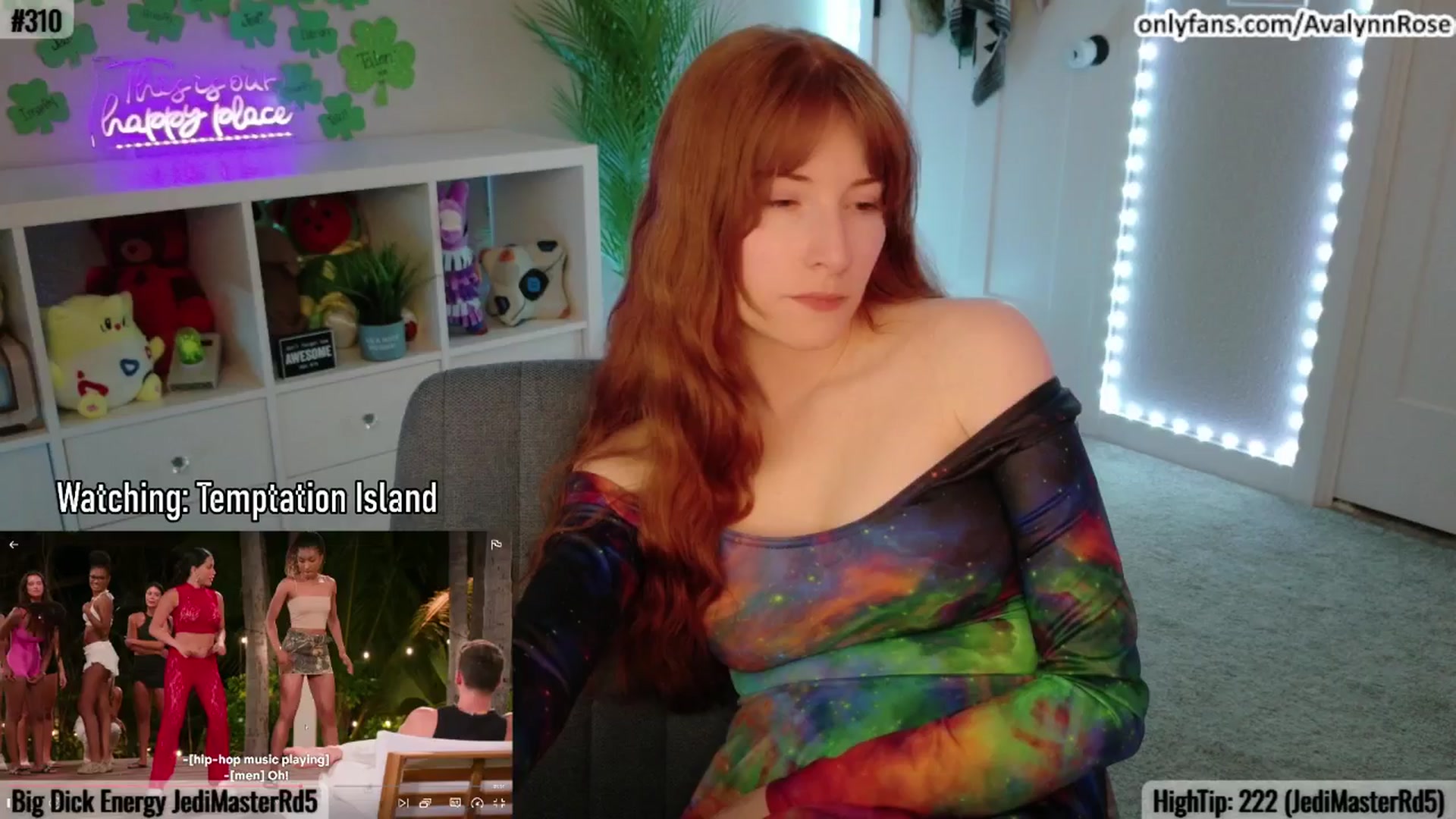 Gallery image thumbnail from AvalynnRose's myfreecams stream on, 03/17/2025, 04:05 image 6 of 20