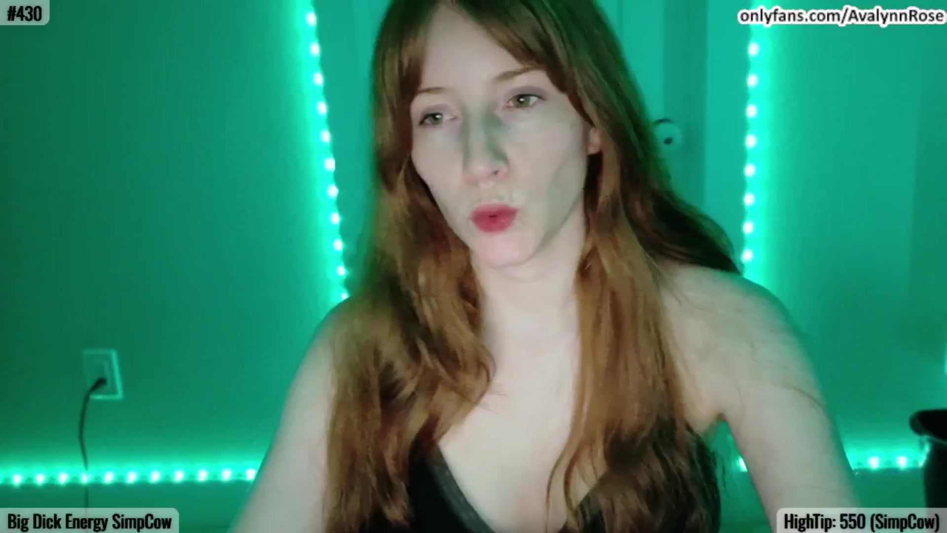 Gallery image thumbnail from AvalynnRose's myfreecams stream on, 03/31/2025, 04:15 image 19 of 20