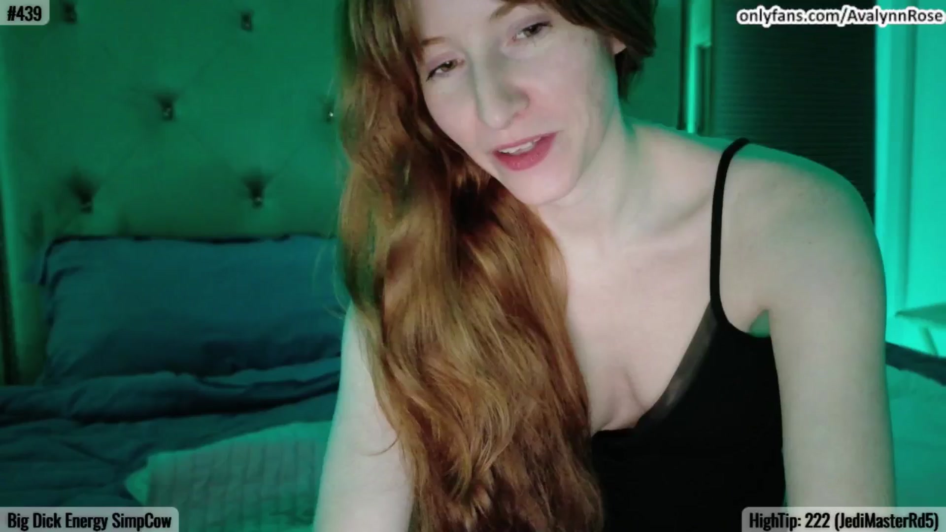 Gallery image thumbnail from AvalynnRose's myfreecams stream on, 03/31/2025, 04:15 image 15 of 20