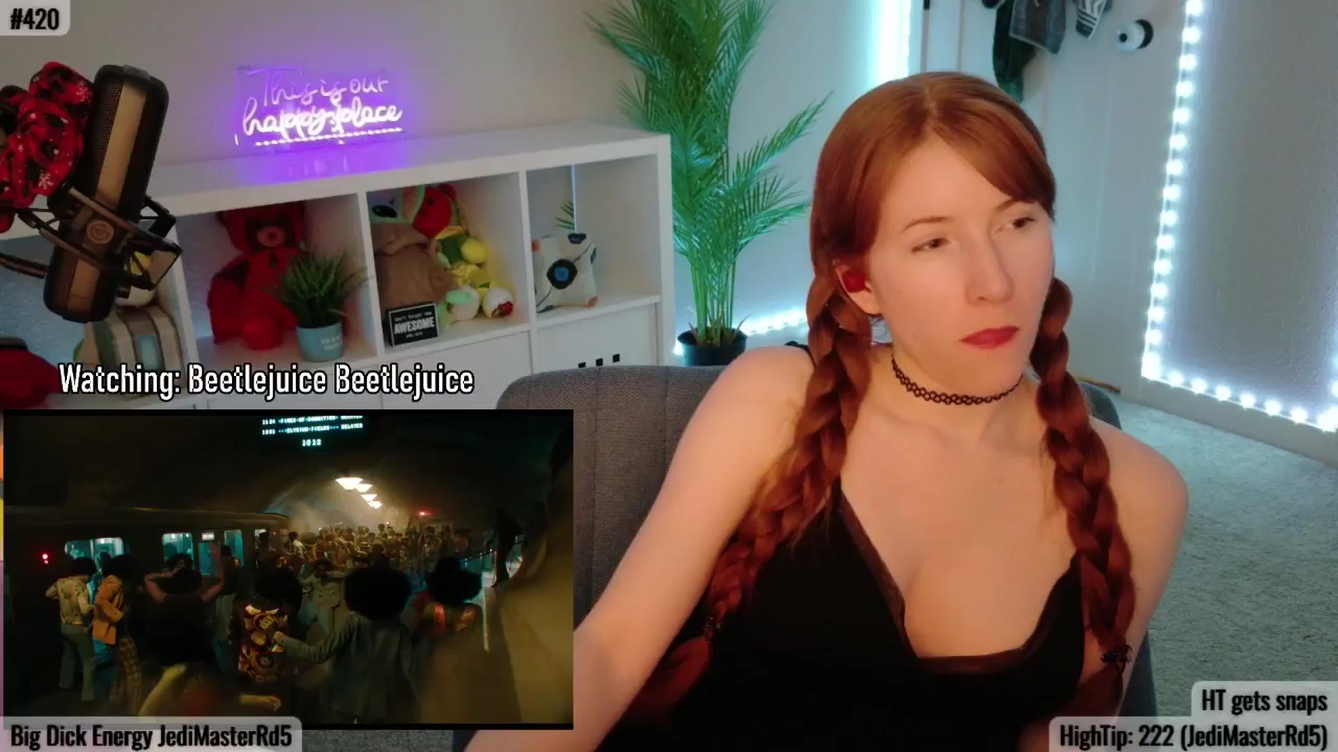 Gallery image thumbnail from AvalynnRose's myfreecams stream on, 05/11/2025, 05:02 image 18 of 20