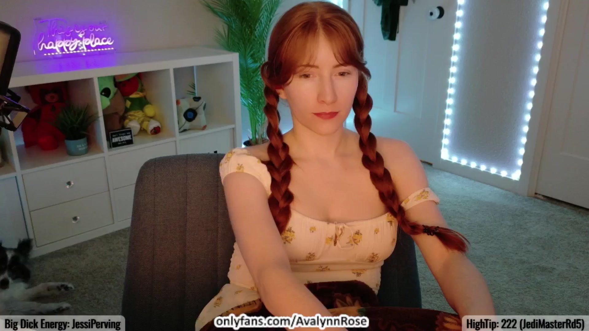 Gallery image thumbnail from AvalynnRose's myfreecams stream on, 05/14/2025, 03:26 image 1 of 20