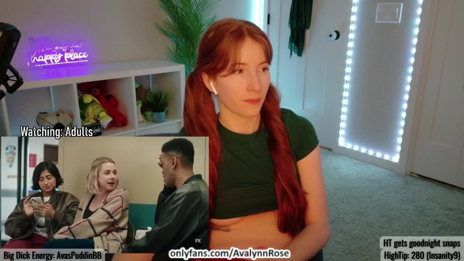 Gallery image thumbnail from AvalynnRose's myfreecams stream on, 05/31/2025, 04:41 image 18 of 20