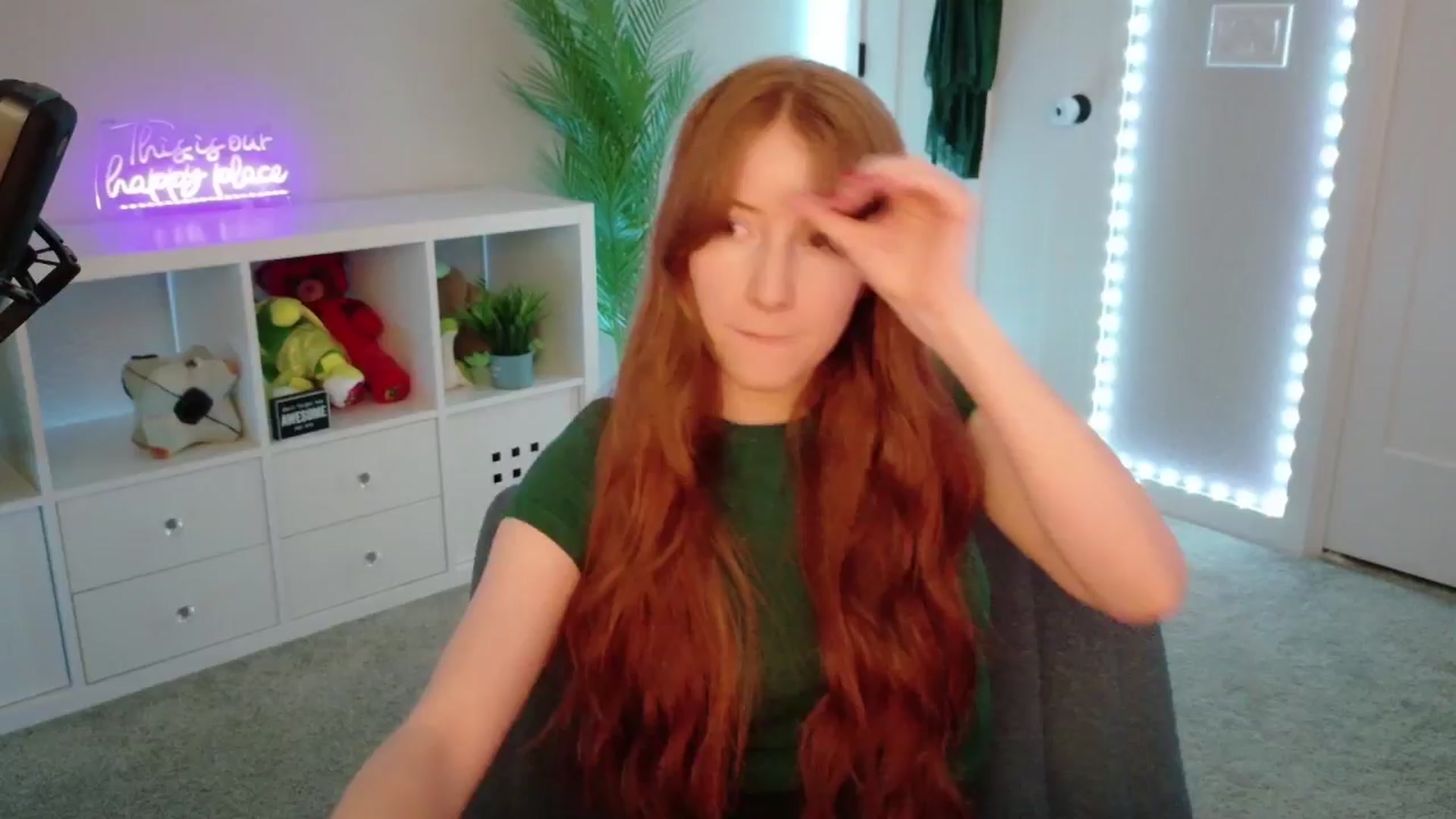Gallery image thumbnail from AvalynnRose's myfreecams stream on, 05/31/2025, 04:41 image 1 of 20