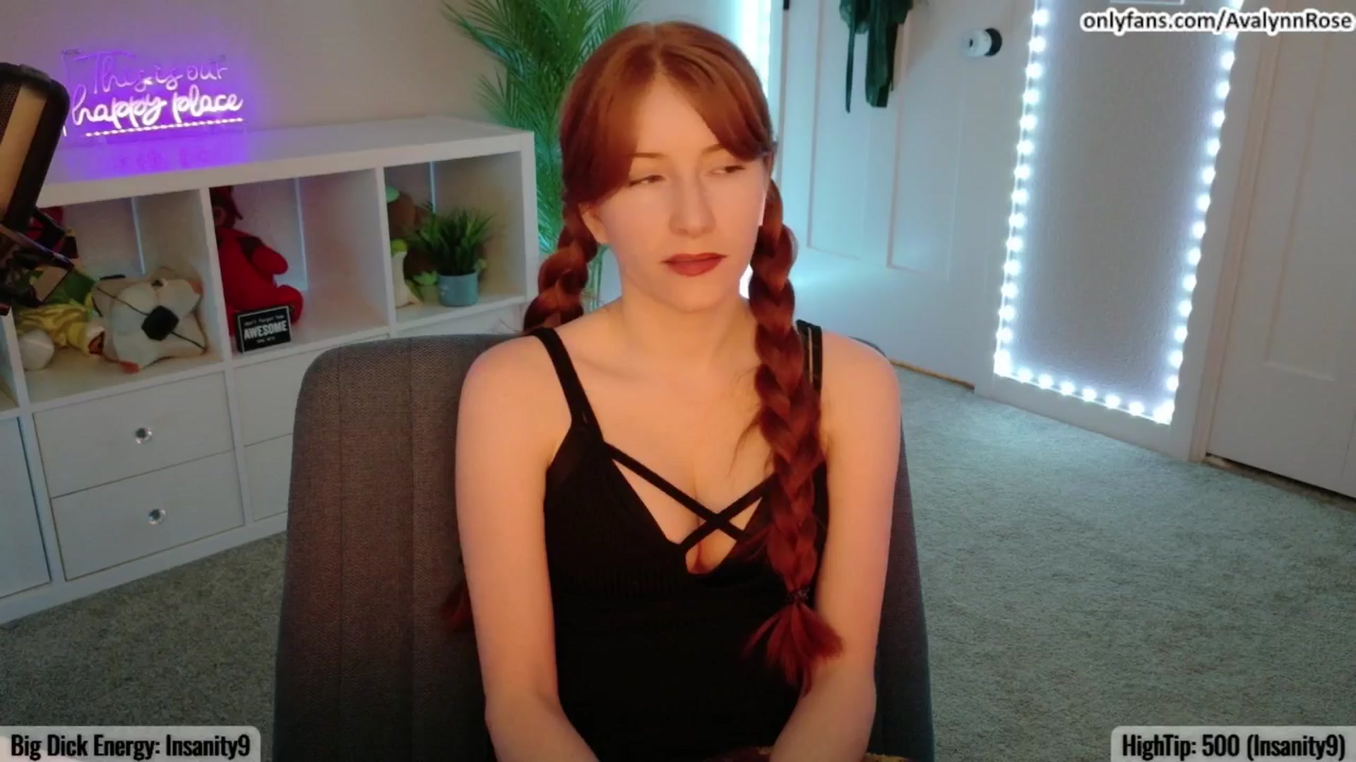 Gallery image thumbnail from AvalynnRose's myfreecams stream on, 06/02/2025, 05:31 image 5 of 20