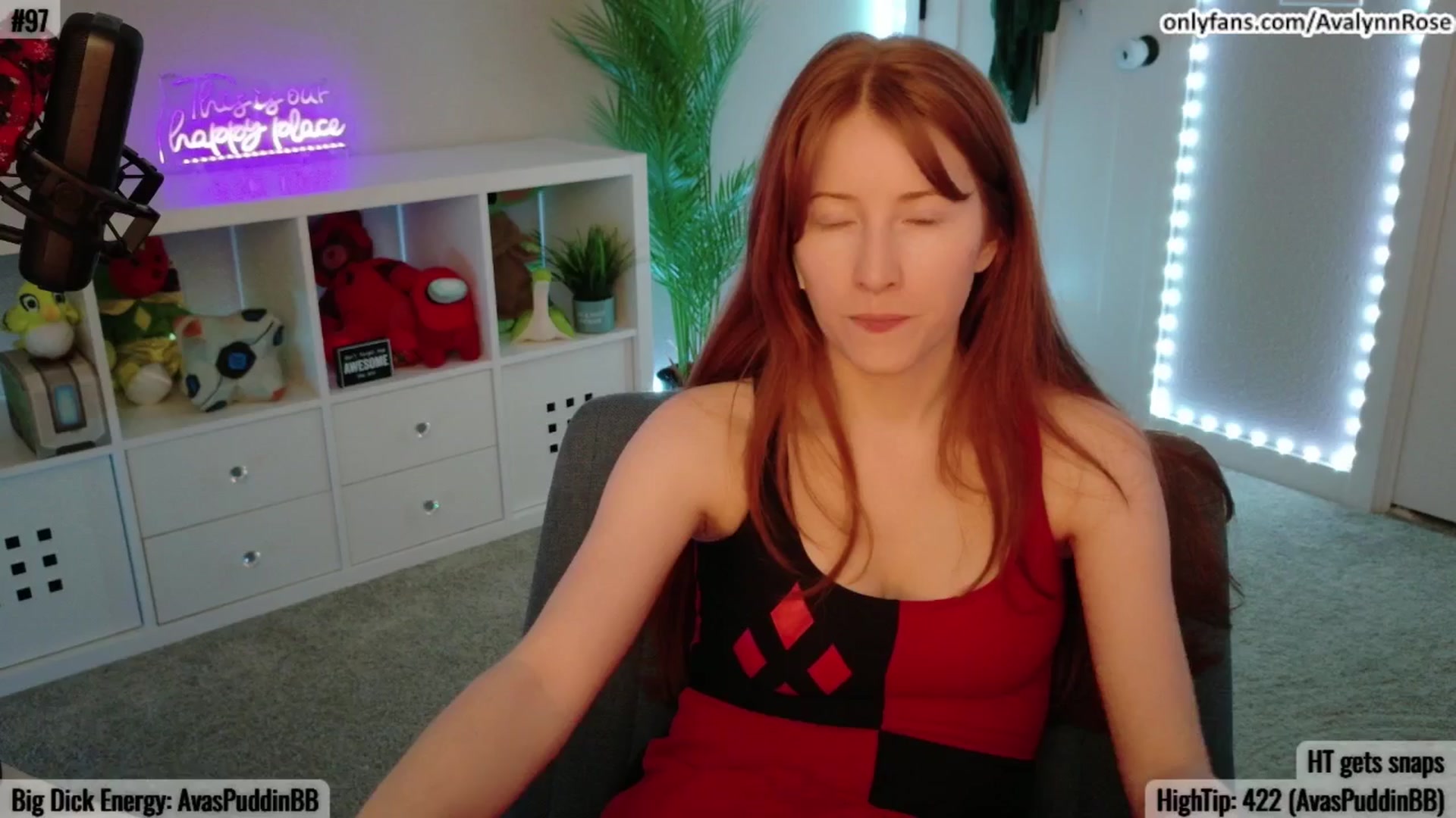 Gallery image thumbnail from AvalynnRose's myfreecams stream on, 06/07/2025, 05:06 image 5 of 20