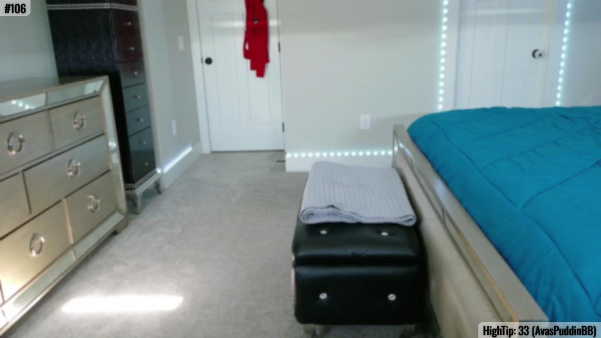 Gallery image thumbnail from AvalynnRose's myfreecams stream on, 06/22/2025, 24:02 image 1 of 20