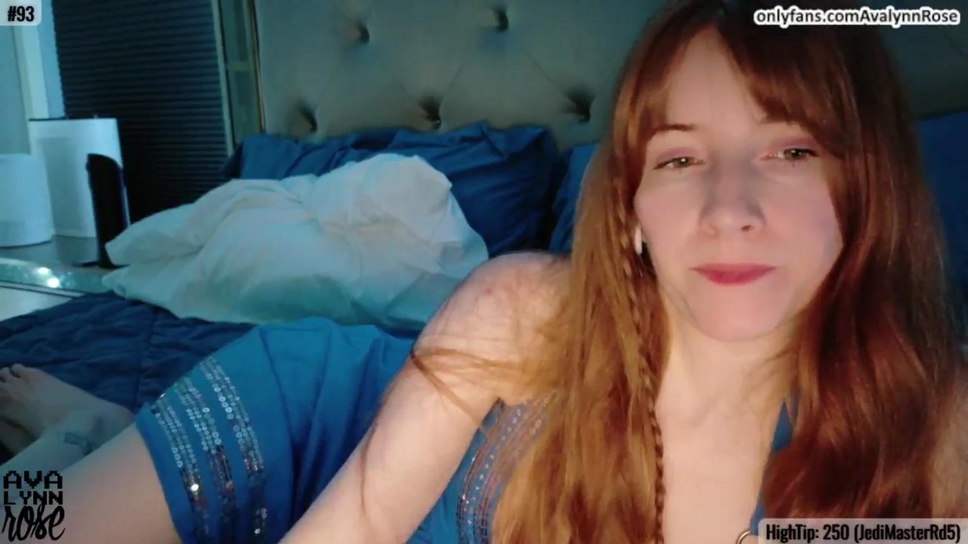 Gallery image thumbnail from AvalynnRose's myfreecams stream on, 06/26/2025, 04:02 image 16 of 20