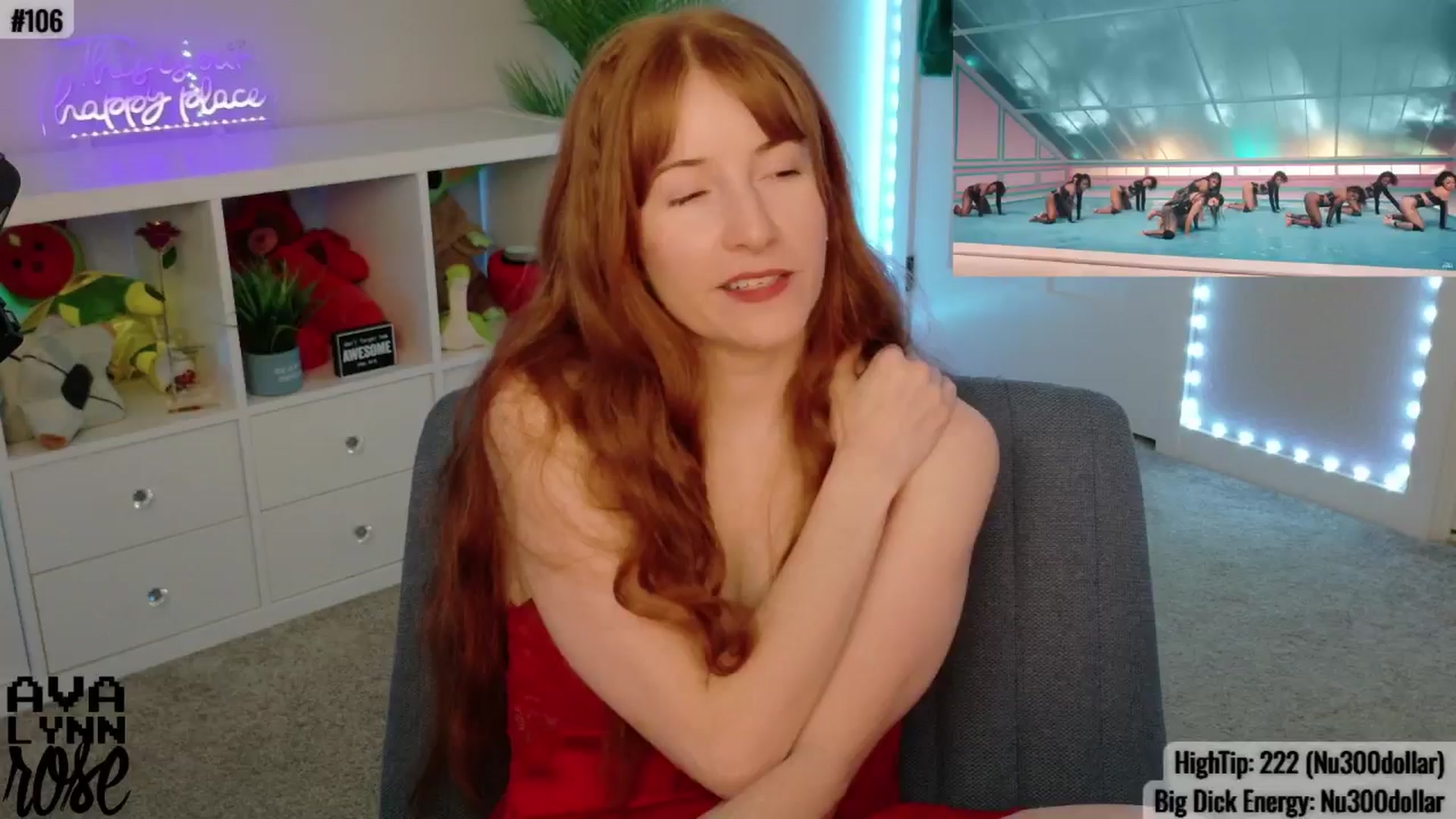 Gallery image thumbnail from AvalynnRose's myfreecams stream on, 06/28/2025, 04:15 image 6 of 20
