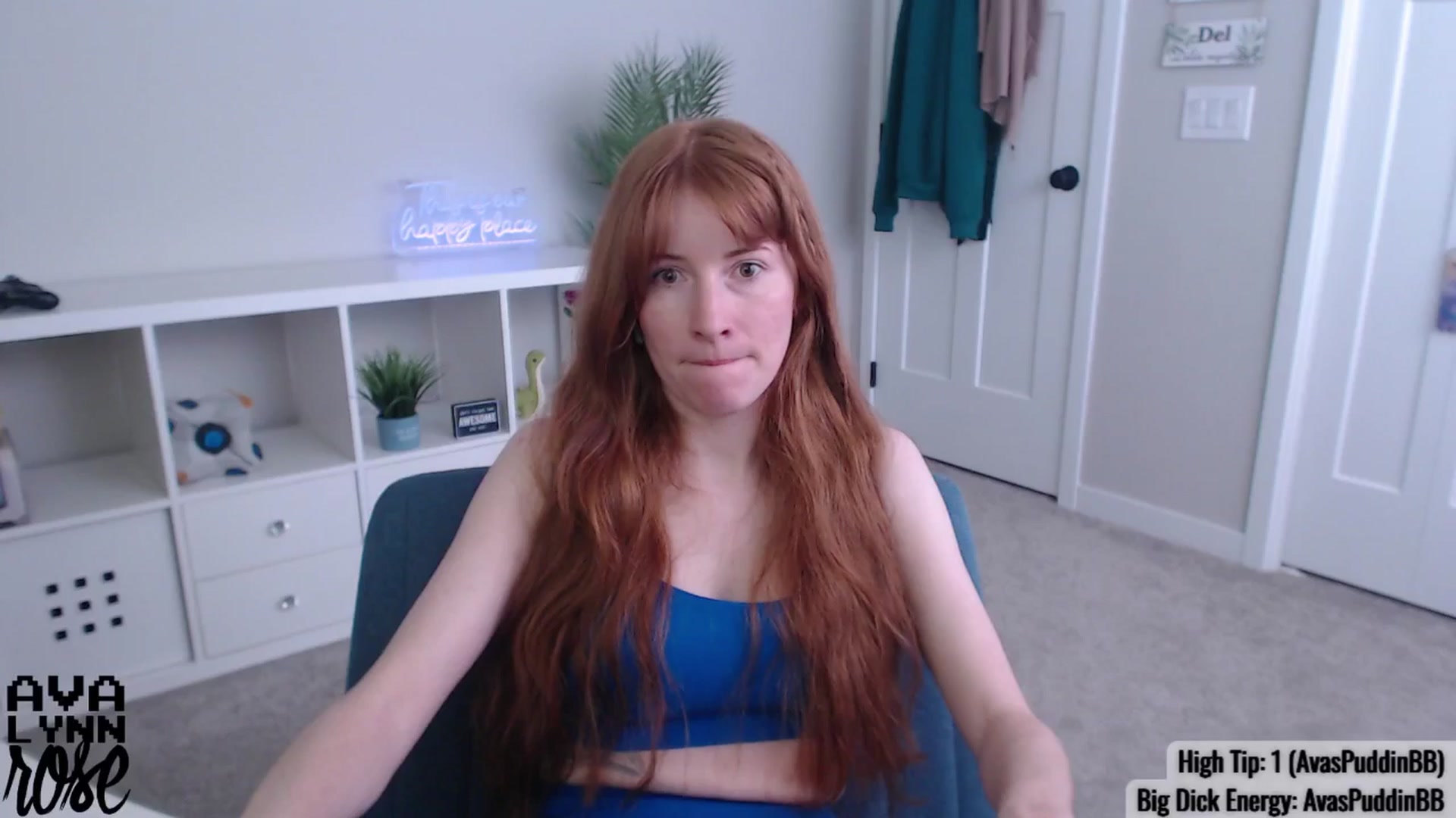 Gallery image thumbnail from AvalynnRose's myfreecams stream on, 07/06/2025, 21:58 image 16 of 20