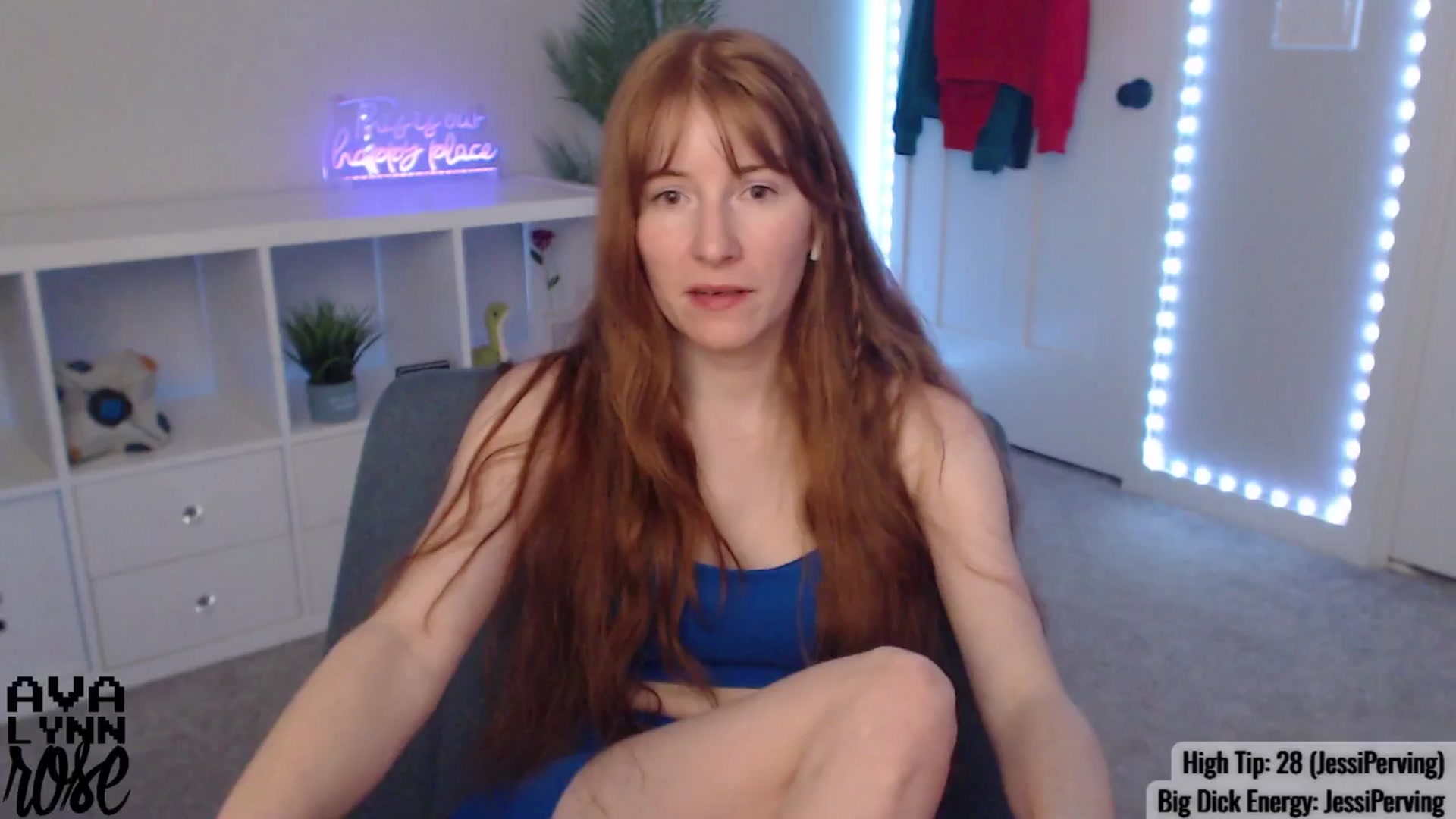 Gallery image thumbnail from AvalynnRose's myfreecams stream on, 07/07/2025, 02:18 image 15 of 20