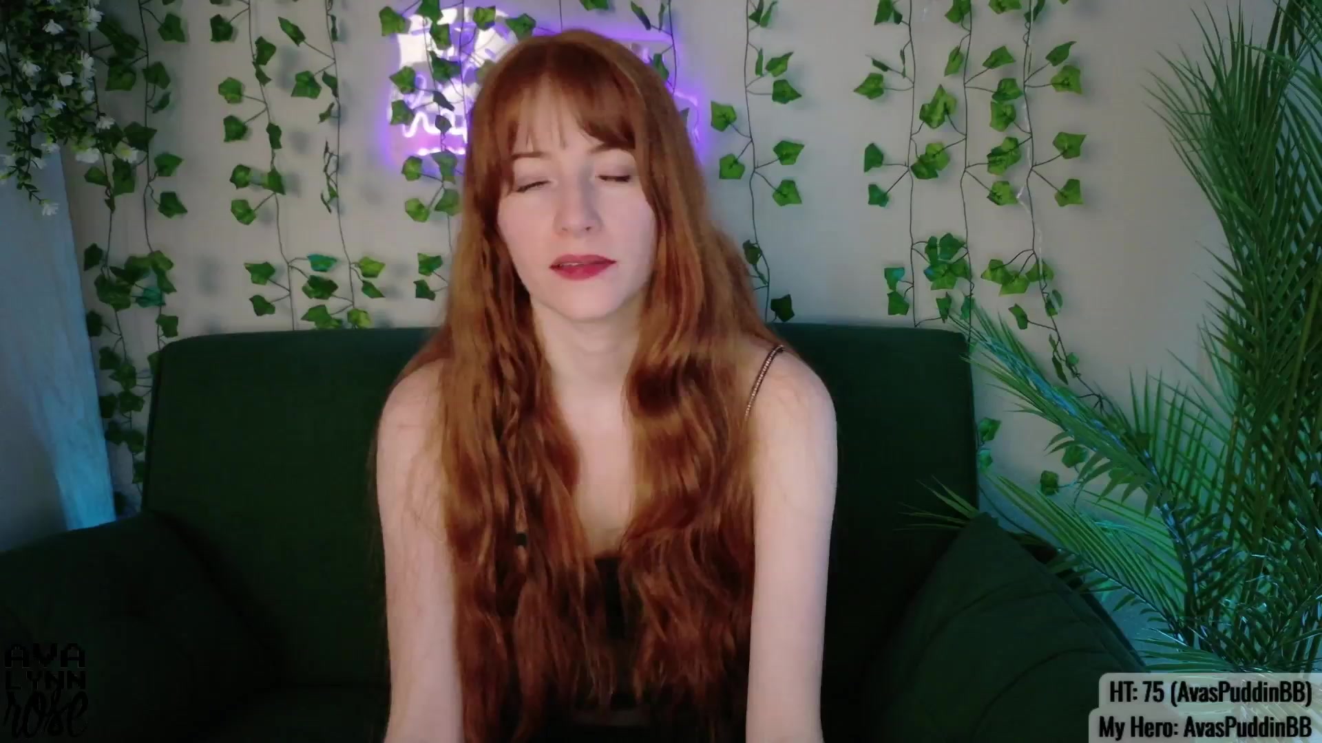 Gallery image thumbnail from AvalynnRose's myfreecams stream on, 07/27/2025, 05:05 image 7 of 20