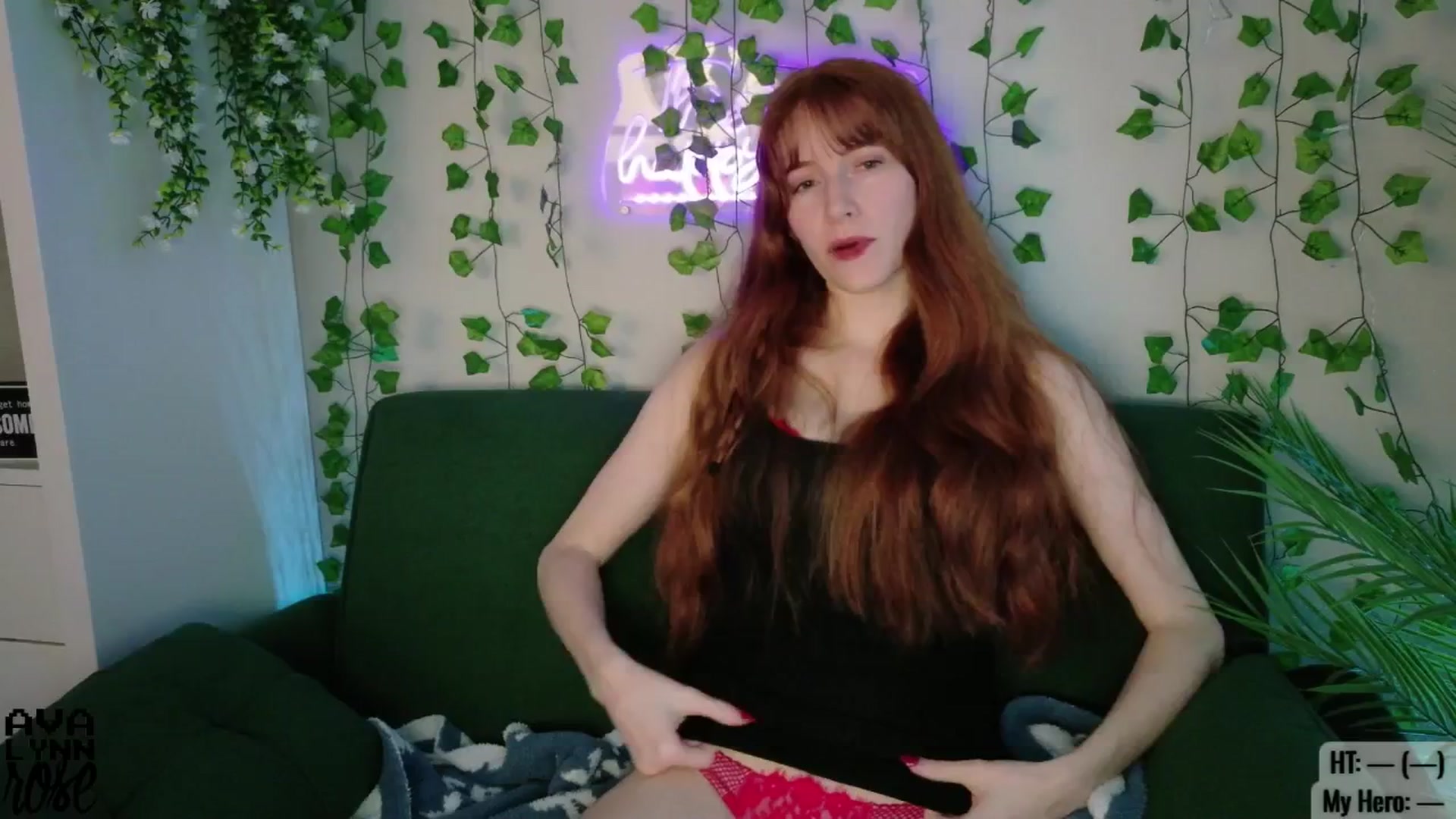 Gallery image thumbnail from AvalynnRose's myfreecams stream on, 08/04/2025, 02:04 image 7 of 20