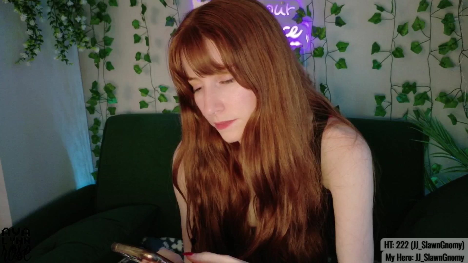 Gallery image thumbnail from AvalynnRose's myfreecams stream on, 08/04/2025, 05:27 image 14 of 20