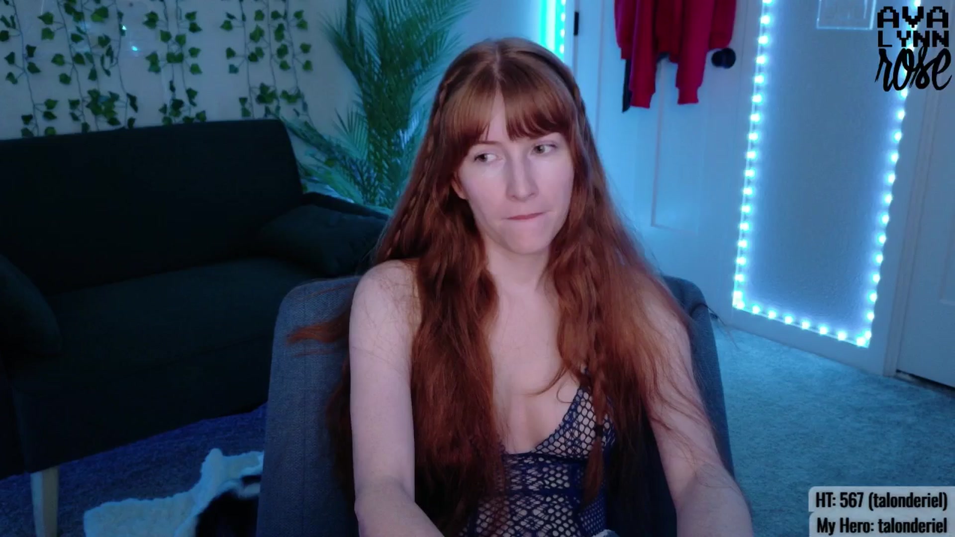 Gallery image thumbnail from AvalynnRose's myfreecams stream on, 08/06/2025, 04:27 image 3 of 20