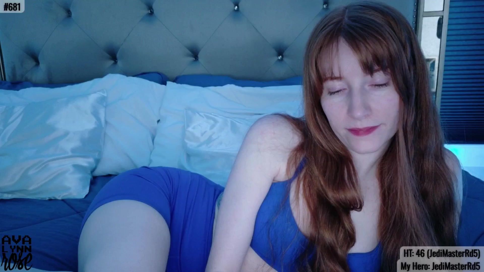Gallery image thumbnail from AvalynnRose's myfreecams stream on, 08/08/2025, 04:13 image 6 of 20