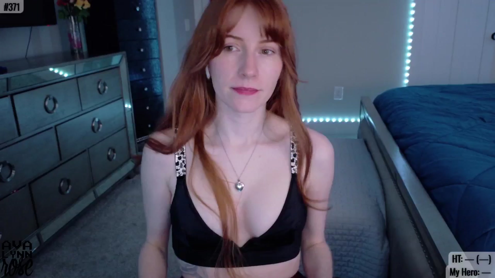 Gallery image thumbnail from AvalynnRose's myfreecams stream on, 08/11/2025, 01:33 image 10 of 20