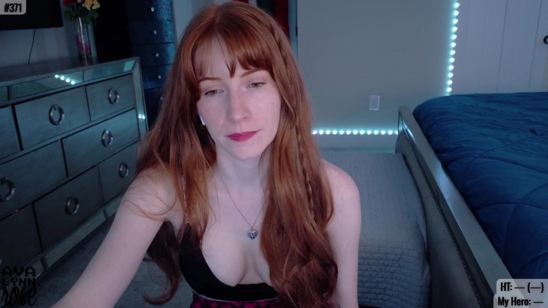 Gallery image thumbnail from AvalynnRose's myfreecams stream on, 08/11/2025, 01:33 image 7 of 20