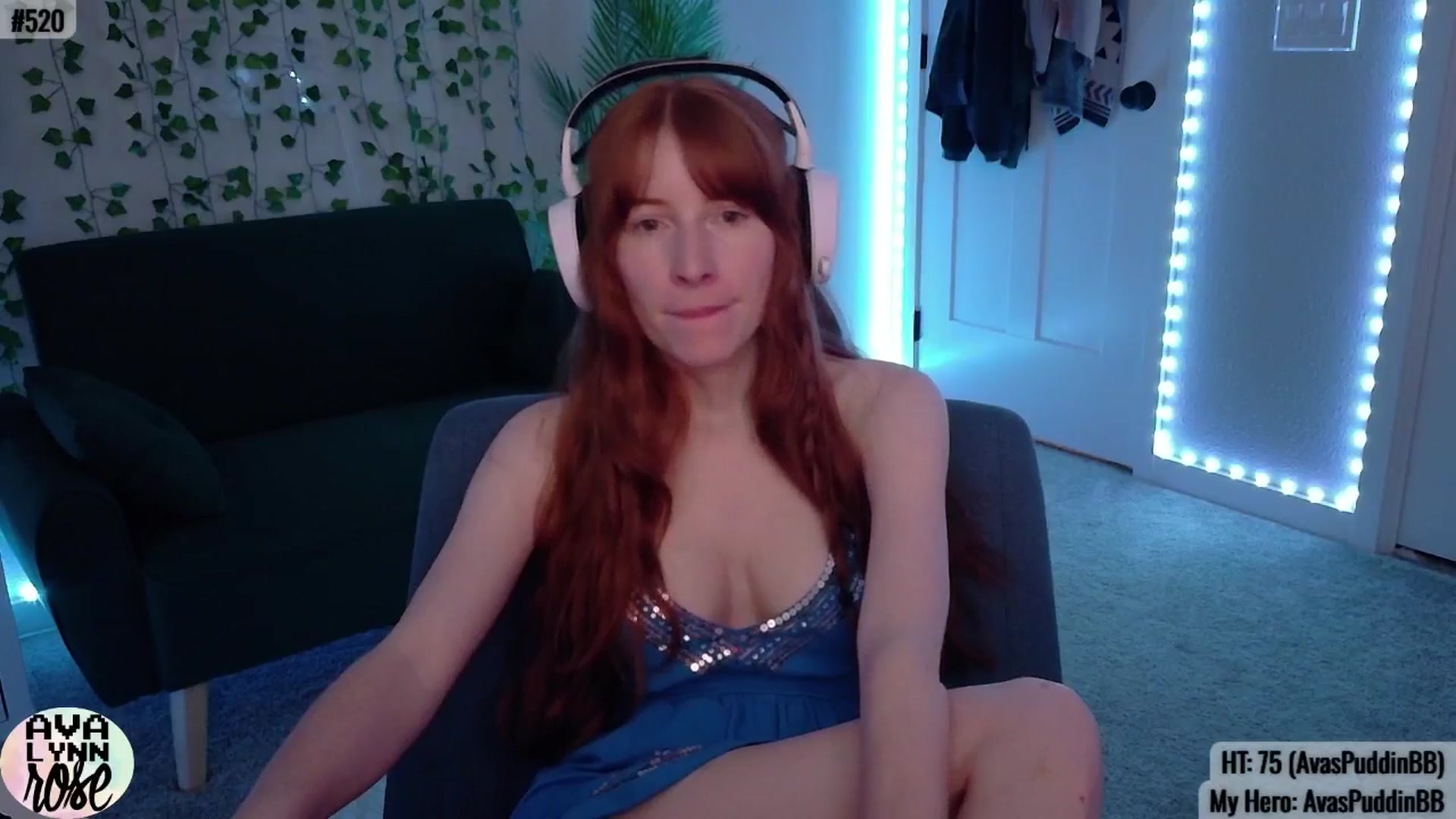 Gallery image thumbnail from AvalynnRose's myfreecams stream on, 08/30/2025, 03:41 image 8 of 20