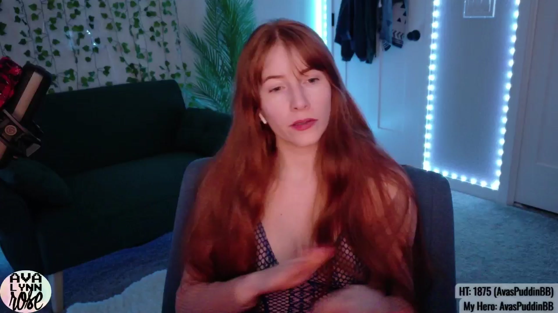 Gallery image thumbnail from AvalynnRose's myfreecams stream on, 09/06/2025, 05:35 image 1 of 20