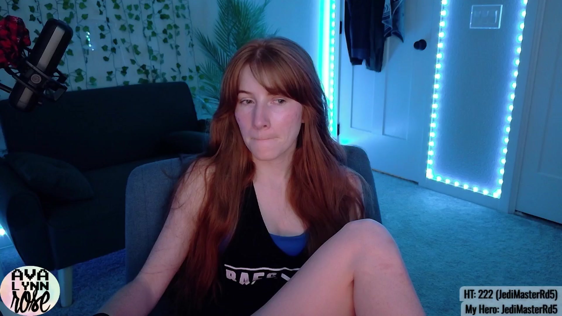Gallery image thumbnail from AvalynnRose's myfreecams stream on, 09/18/2025, 04:04 image 17 of 20