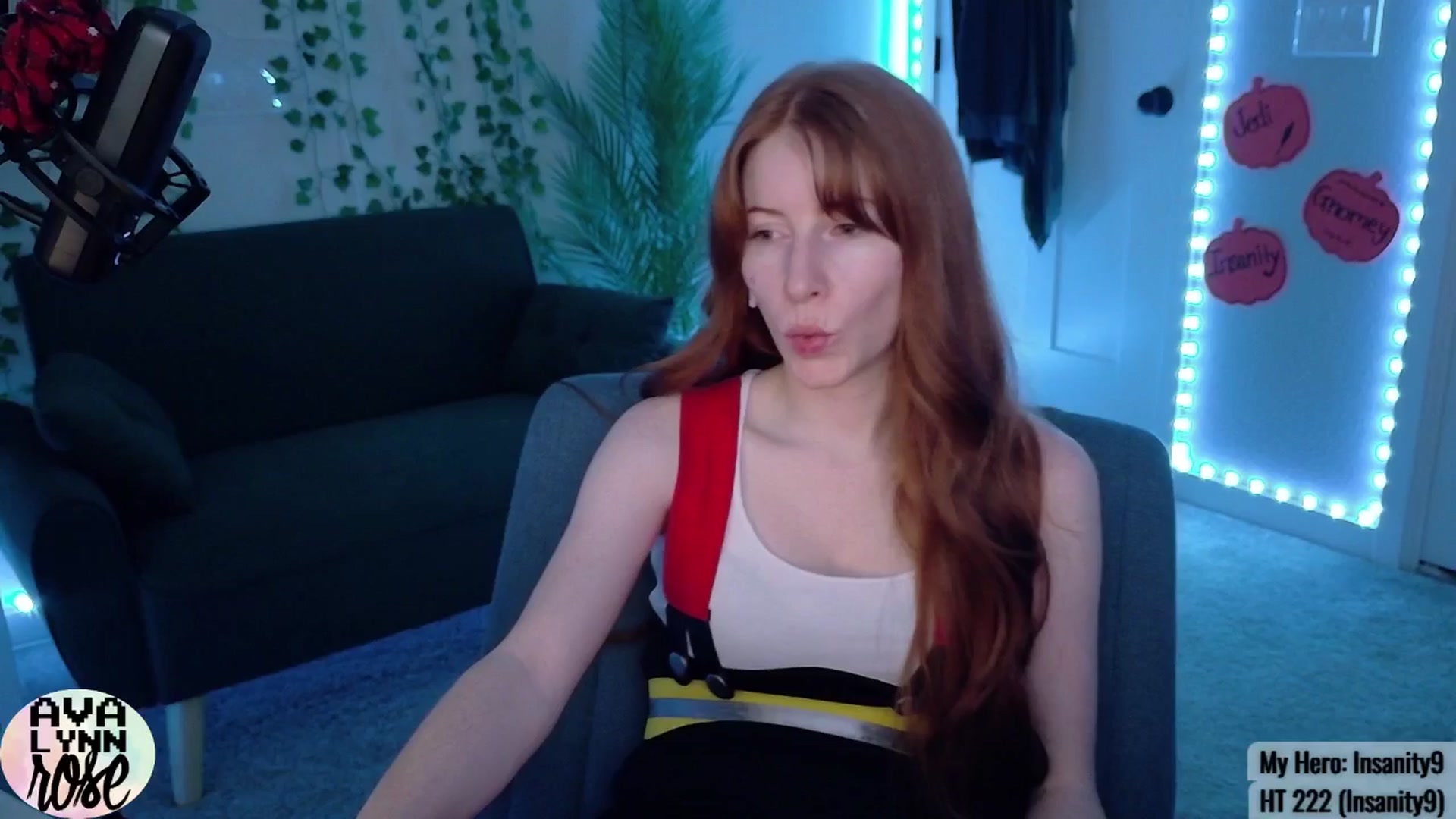 Gallery image thumbnail from AvalynnRose's myfreecams stream on, 10/05/2025, 04:27 image 17 of 20