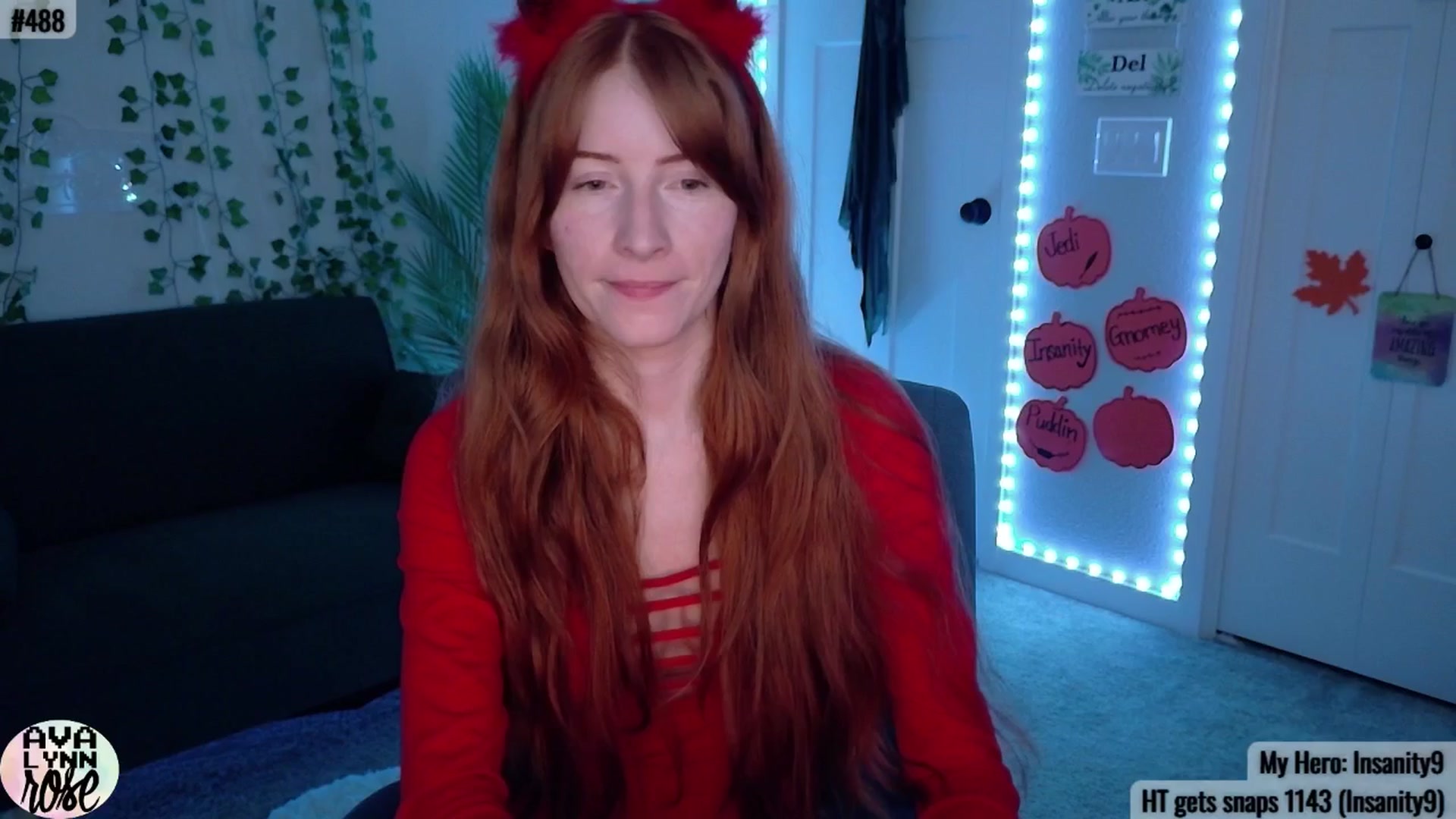 Gallery image thumbnail from AvalynnRose's myfreecams stream on, 10/16/2025, 05:45 image 16 of 20