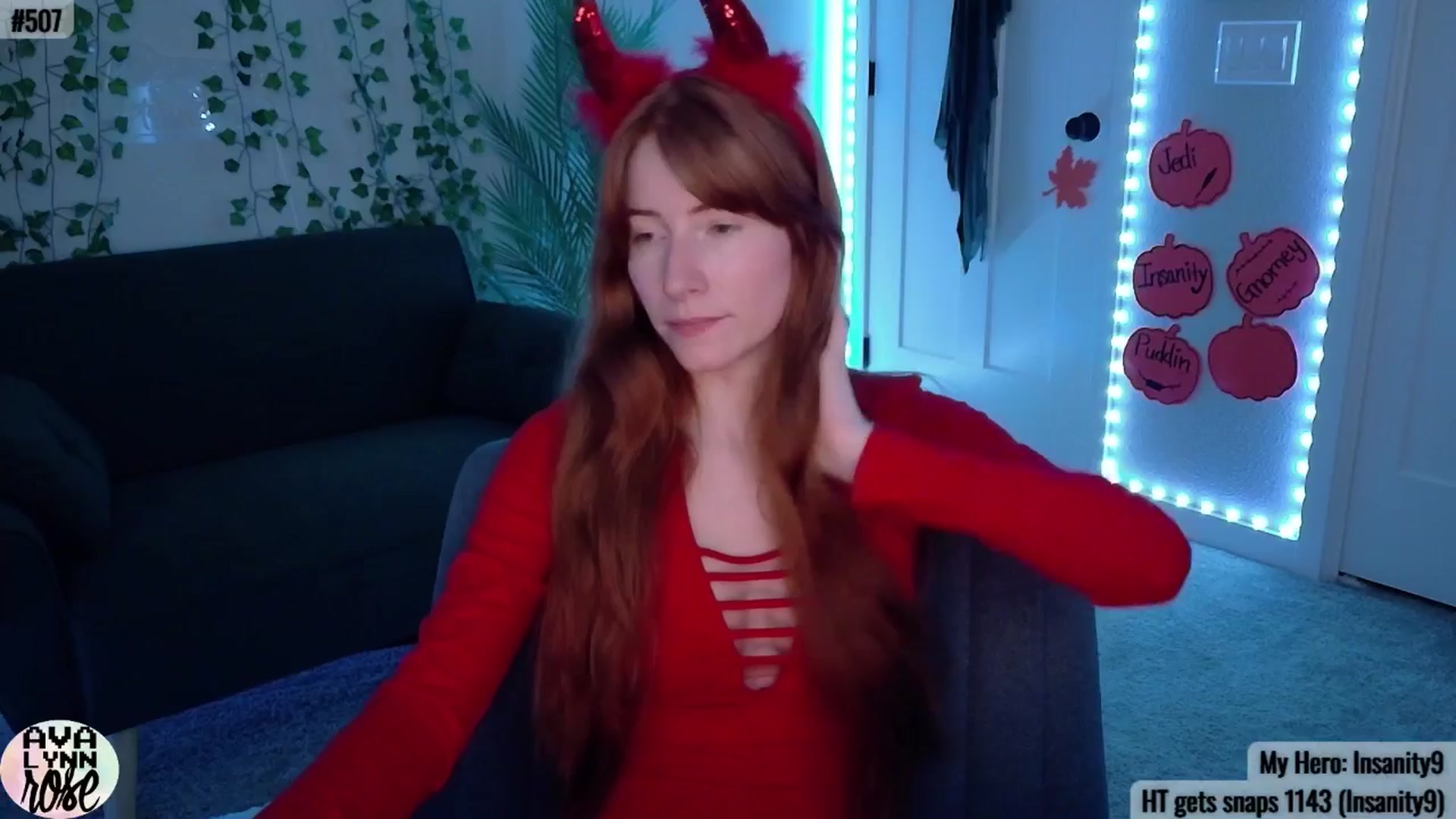 Gallery image thumbnail from AvalynnRose's myfreecams stream on, 10/16/2025, 05:45 image 11 of 20