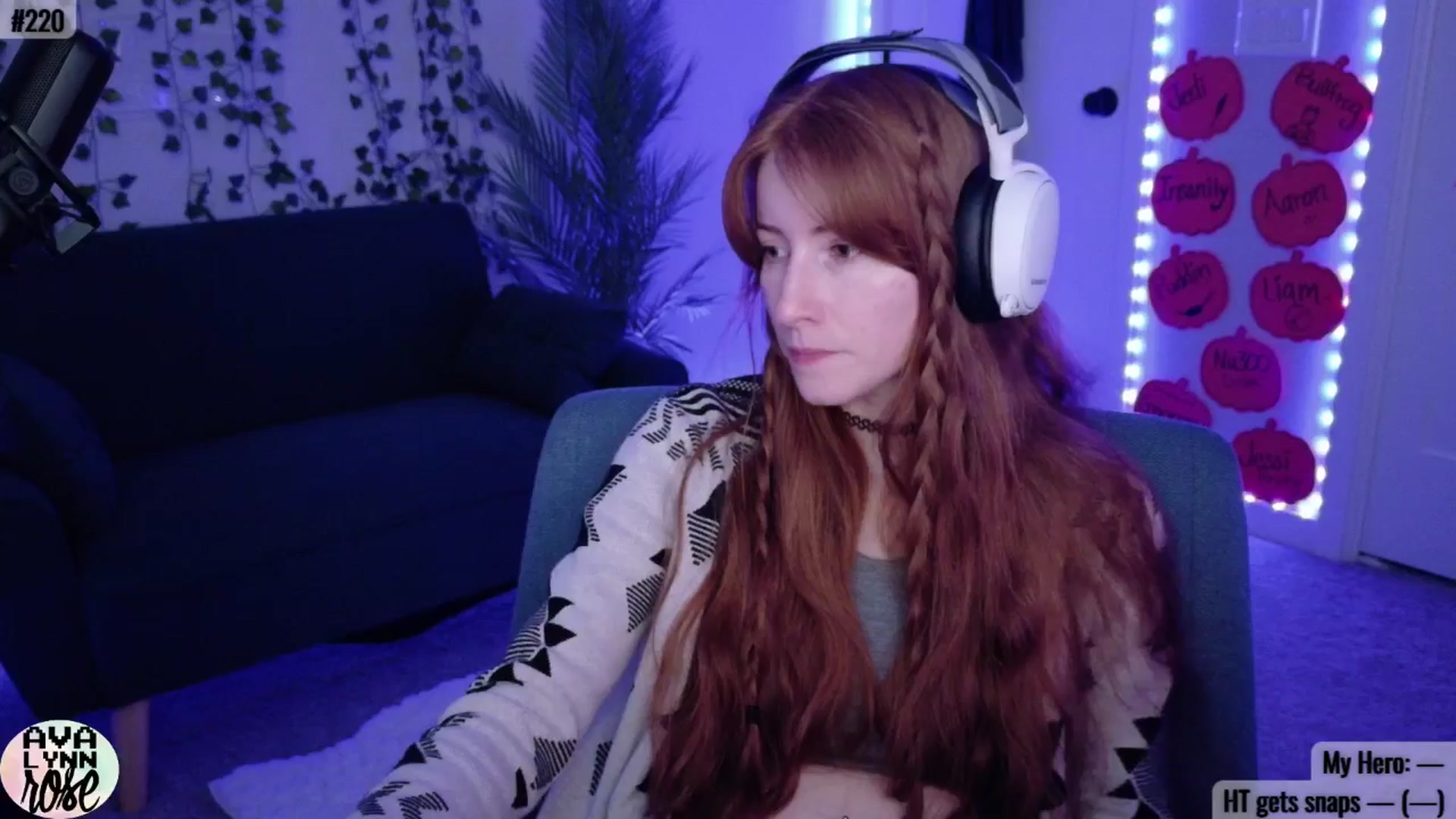 Gallery image thumbnail from AvalynnRose's myfreecams stream on, 10/23/2025, 03:16 image 2 of 20