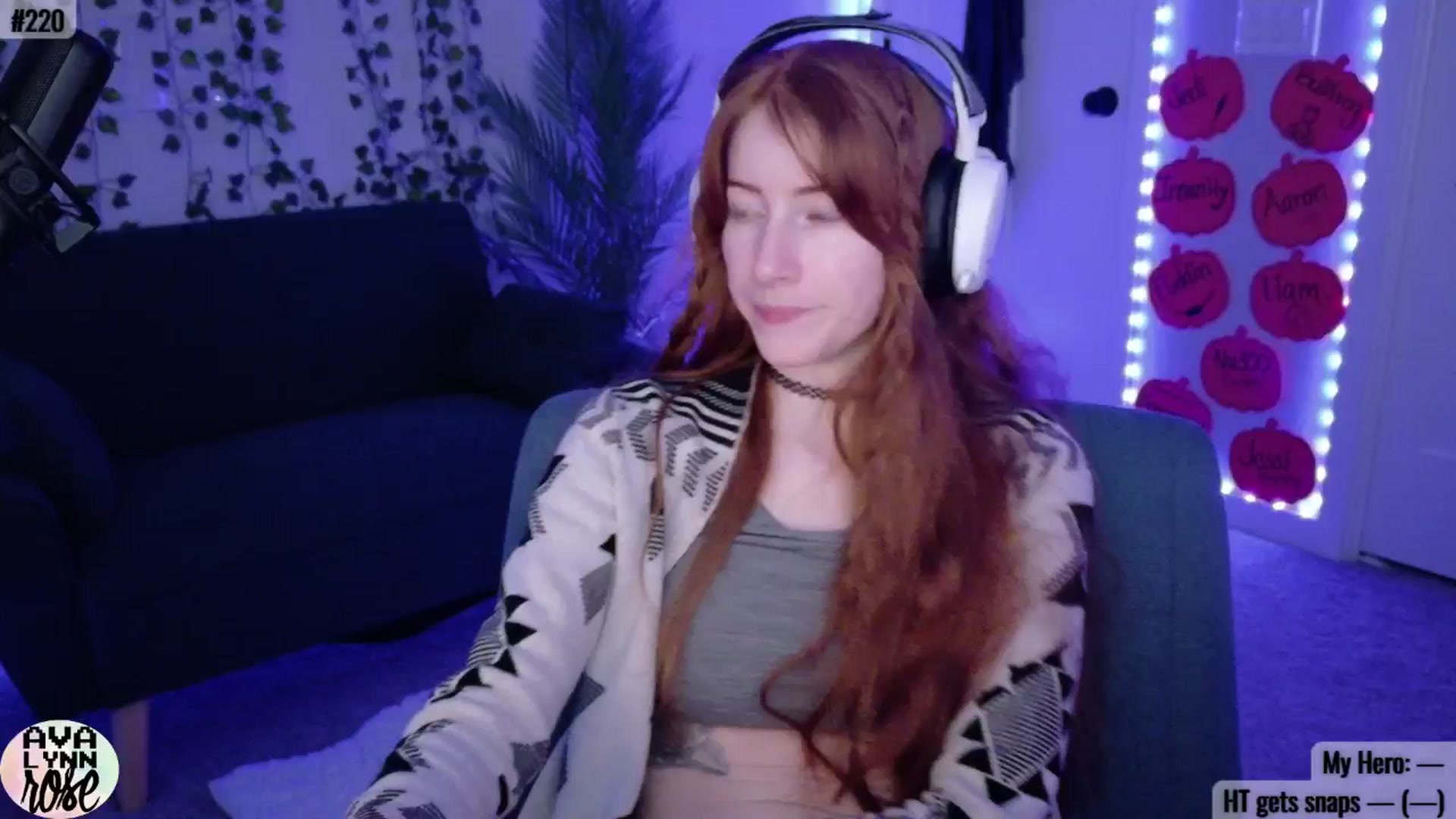 Gallery image thumbnail from AvalynnRose's myfreecams stream on, 10/23/2025, 03:16 image 19 of 20
